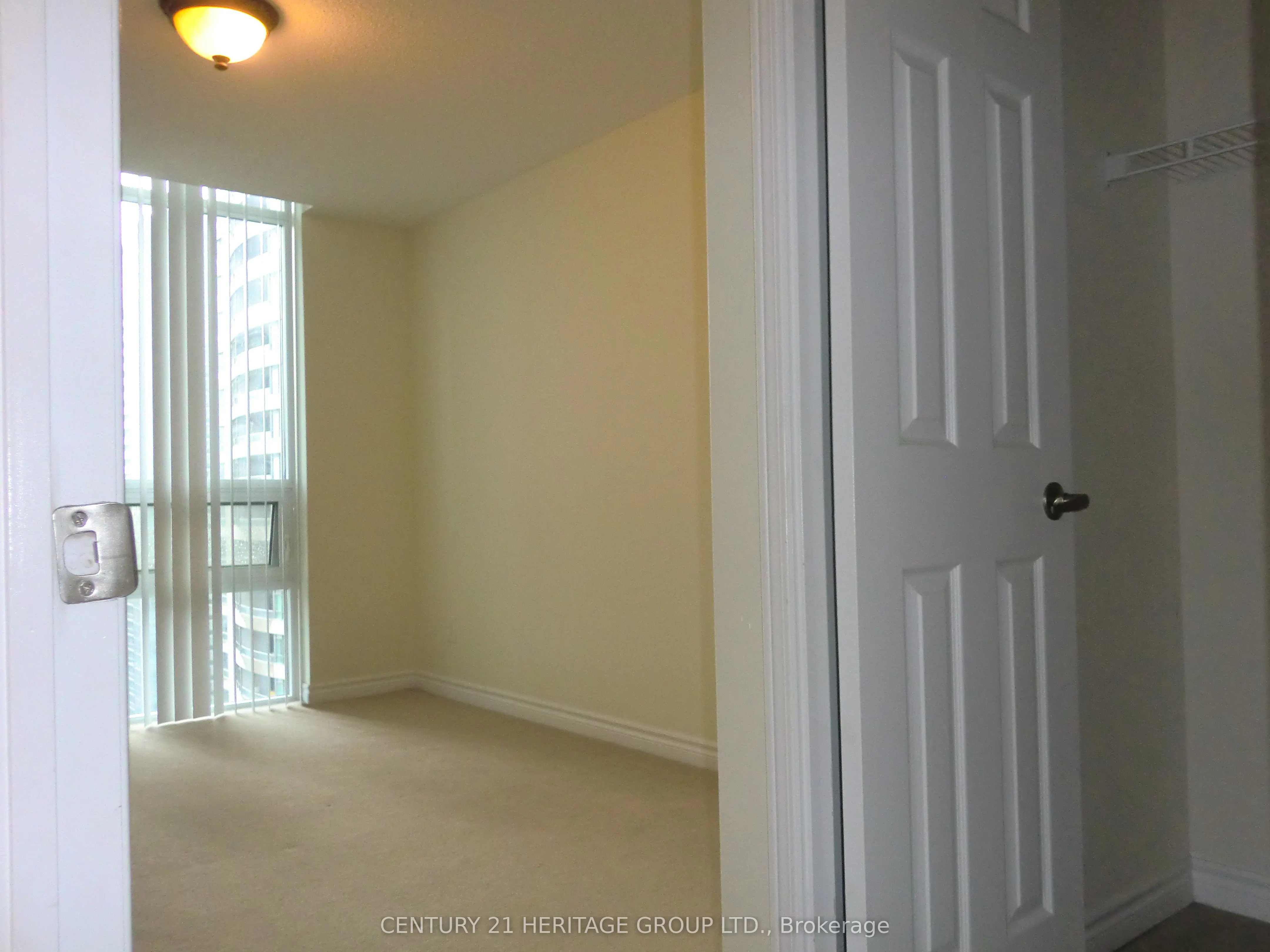 35 Hollywood Avenue, #2309
