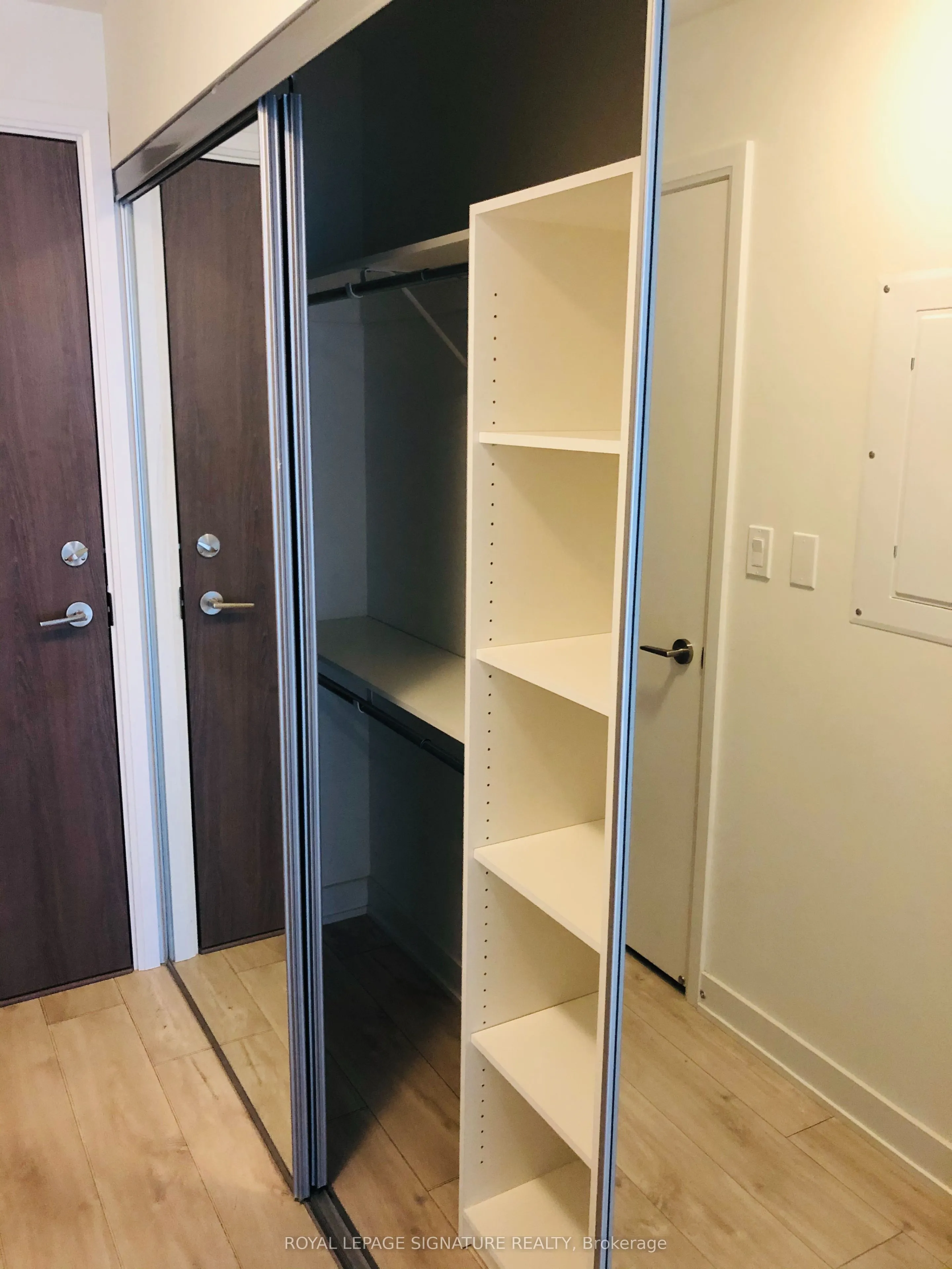 576 Front Street, #1011E
