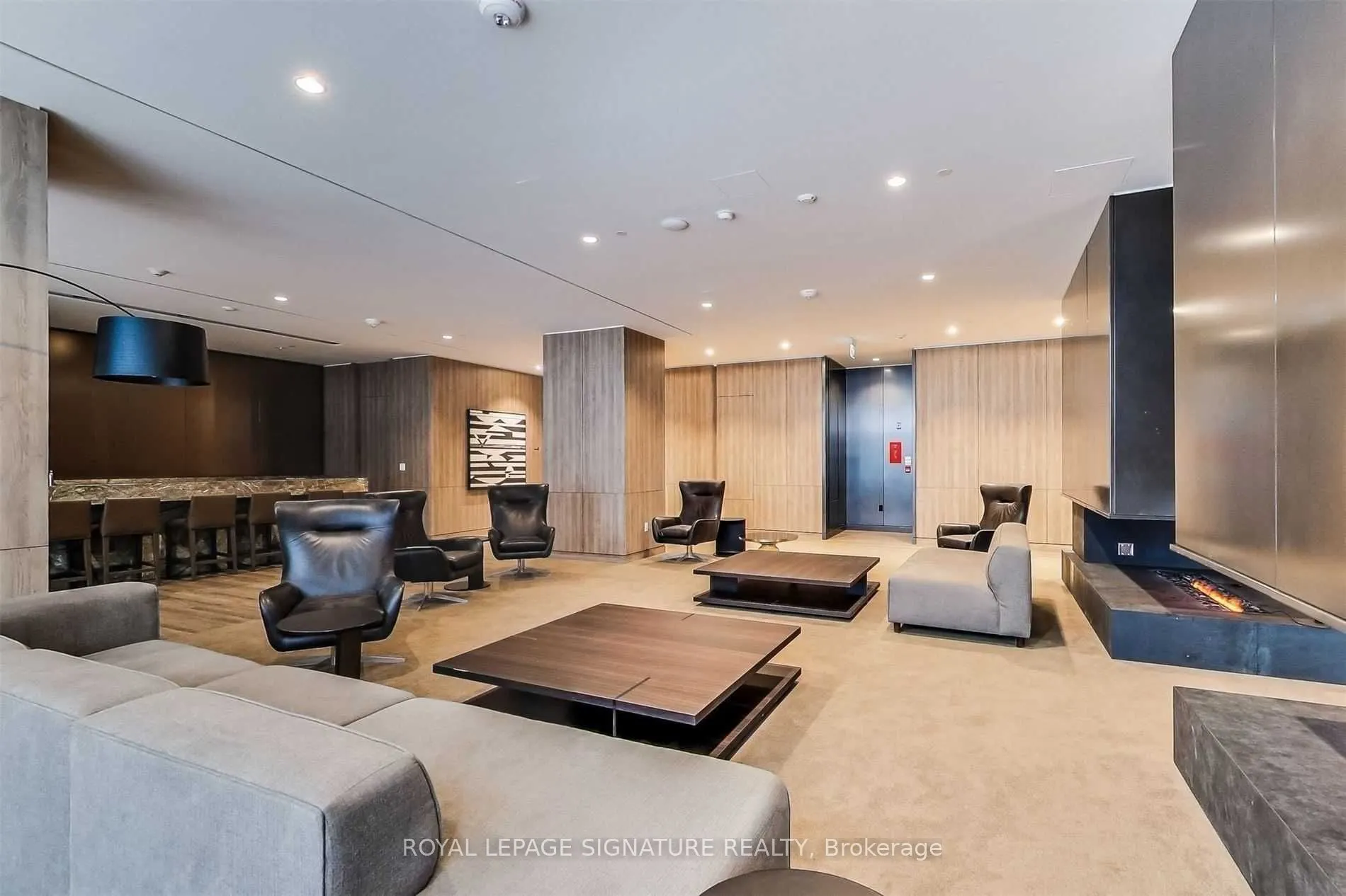 576 Front Street, #1011E