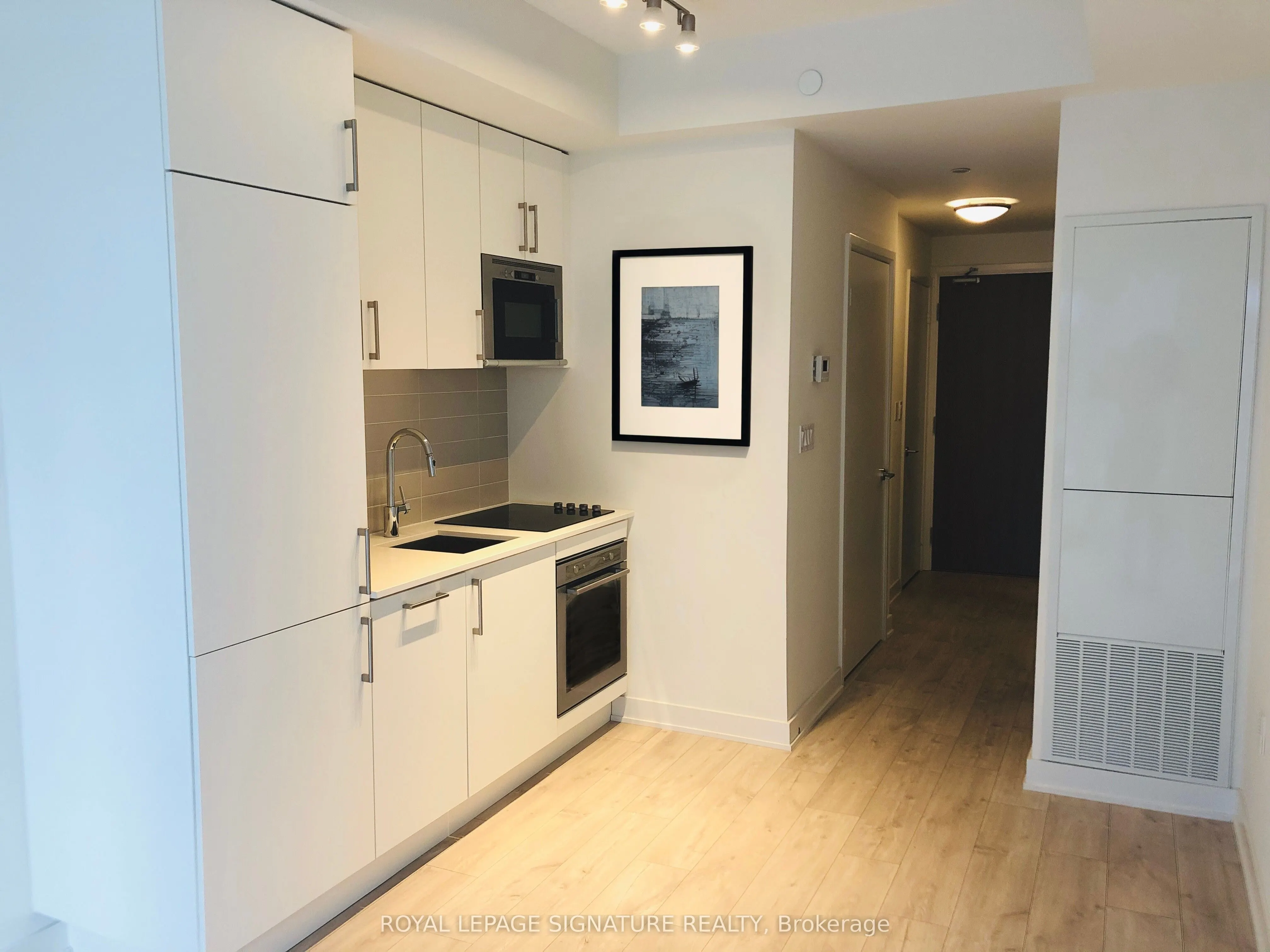 576 Front Street, #1011E