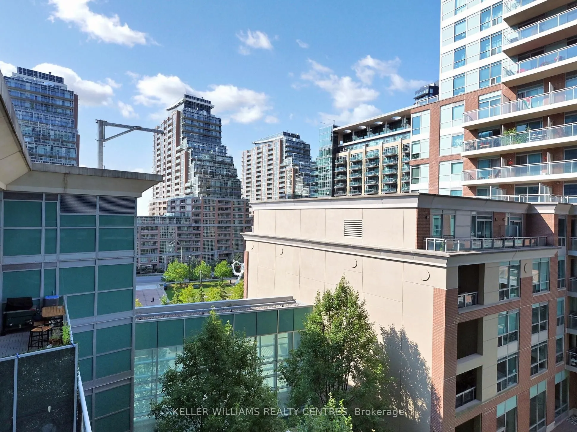 80 Western Battery Road, #507