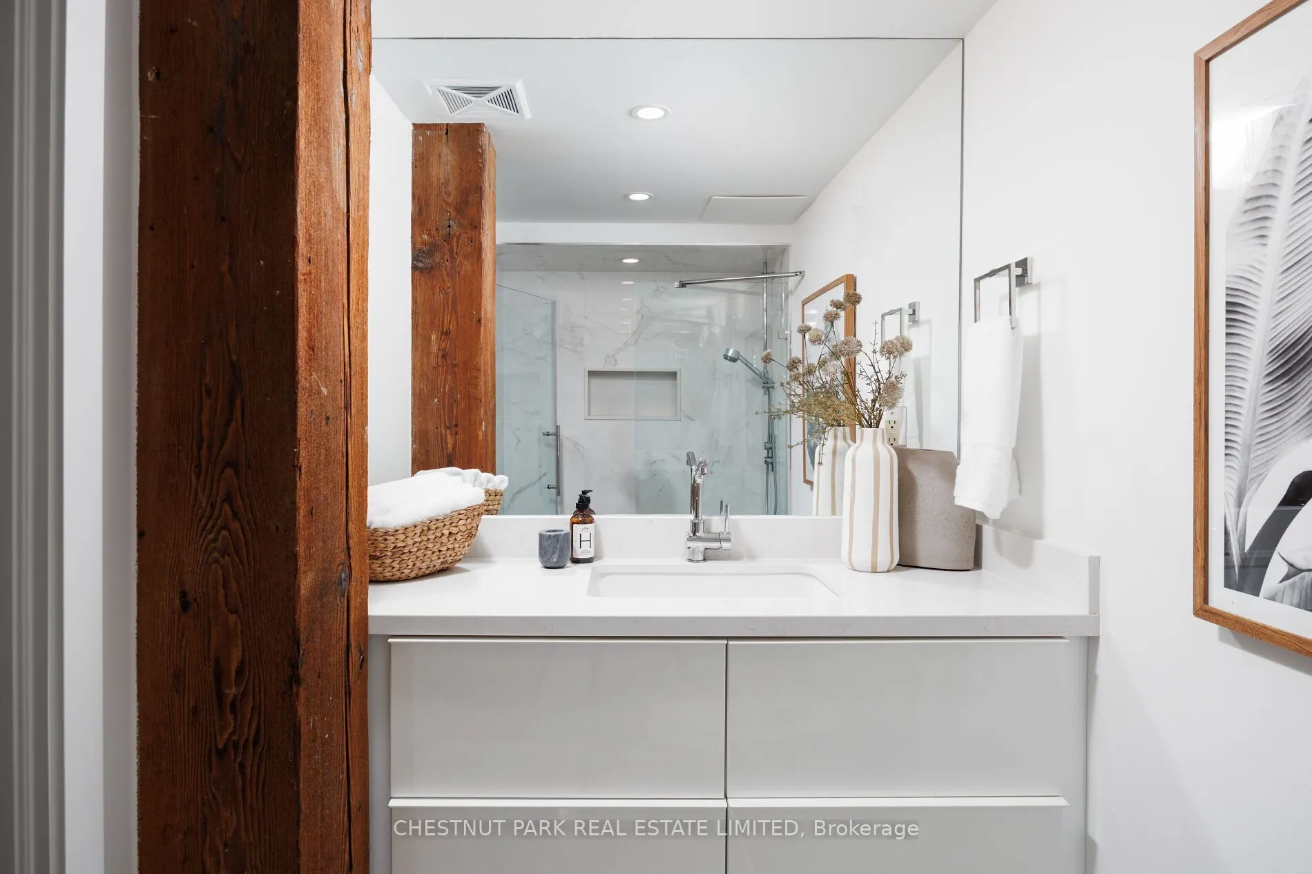 781 King Street W, #304