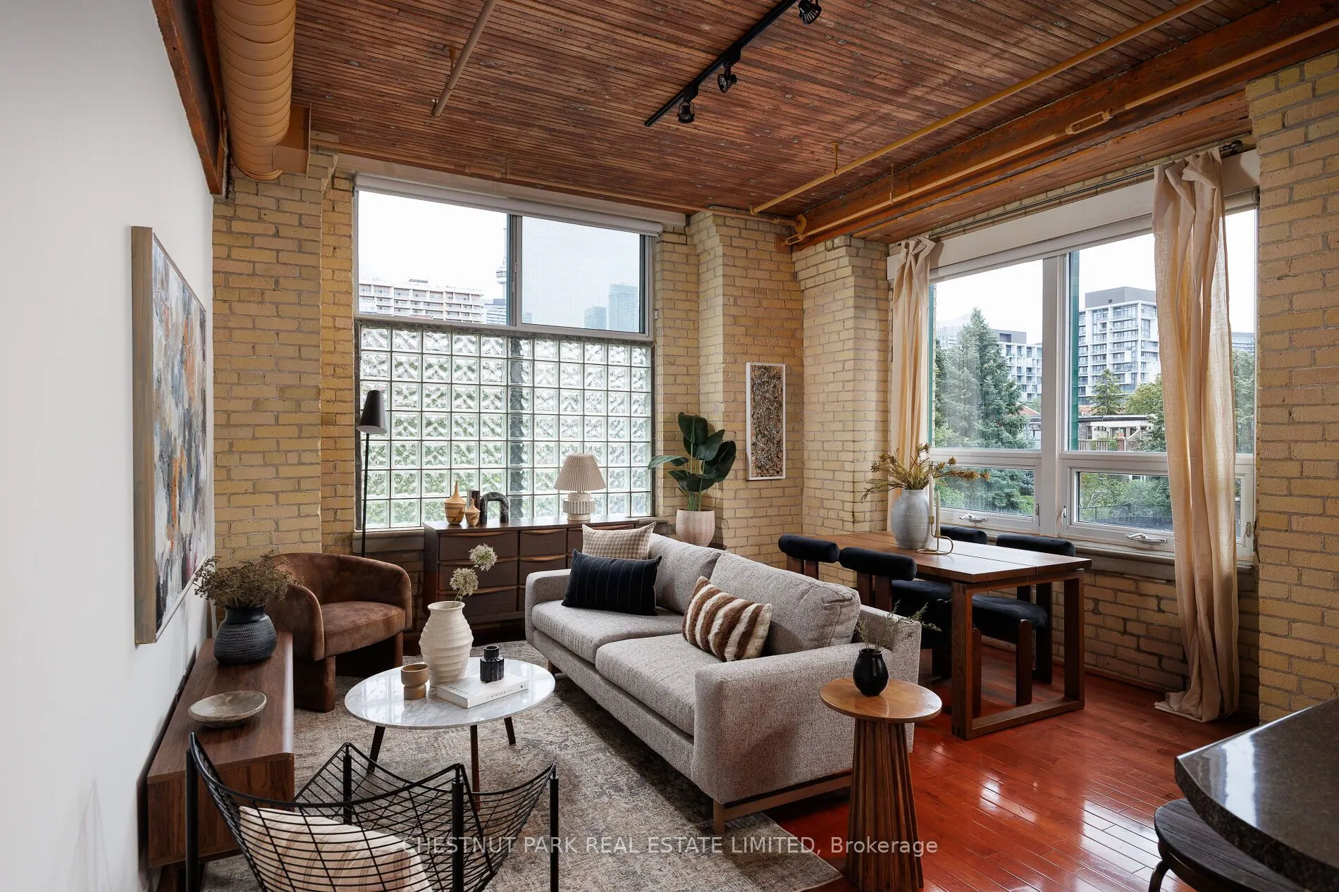 781 King Street W, #304