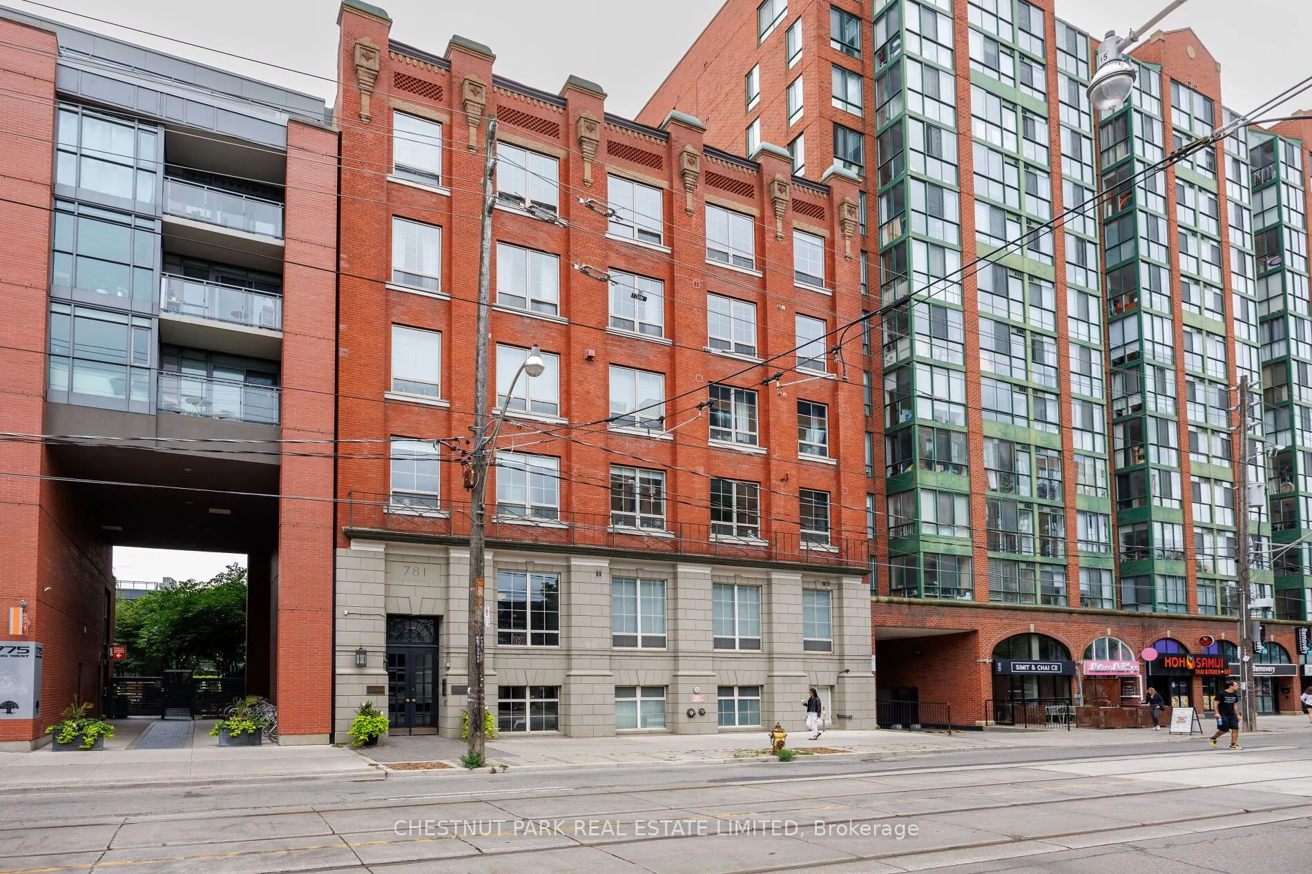 781 King Street W, #304