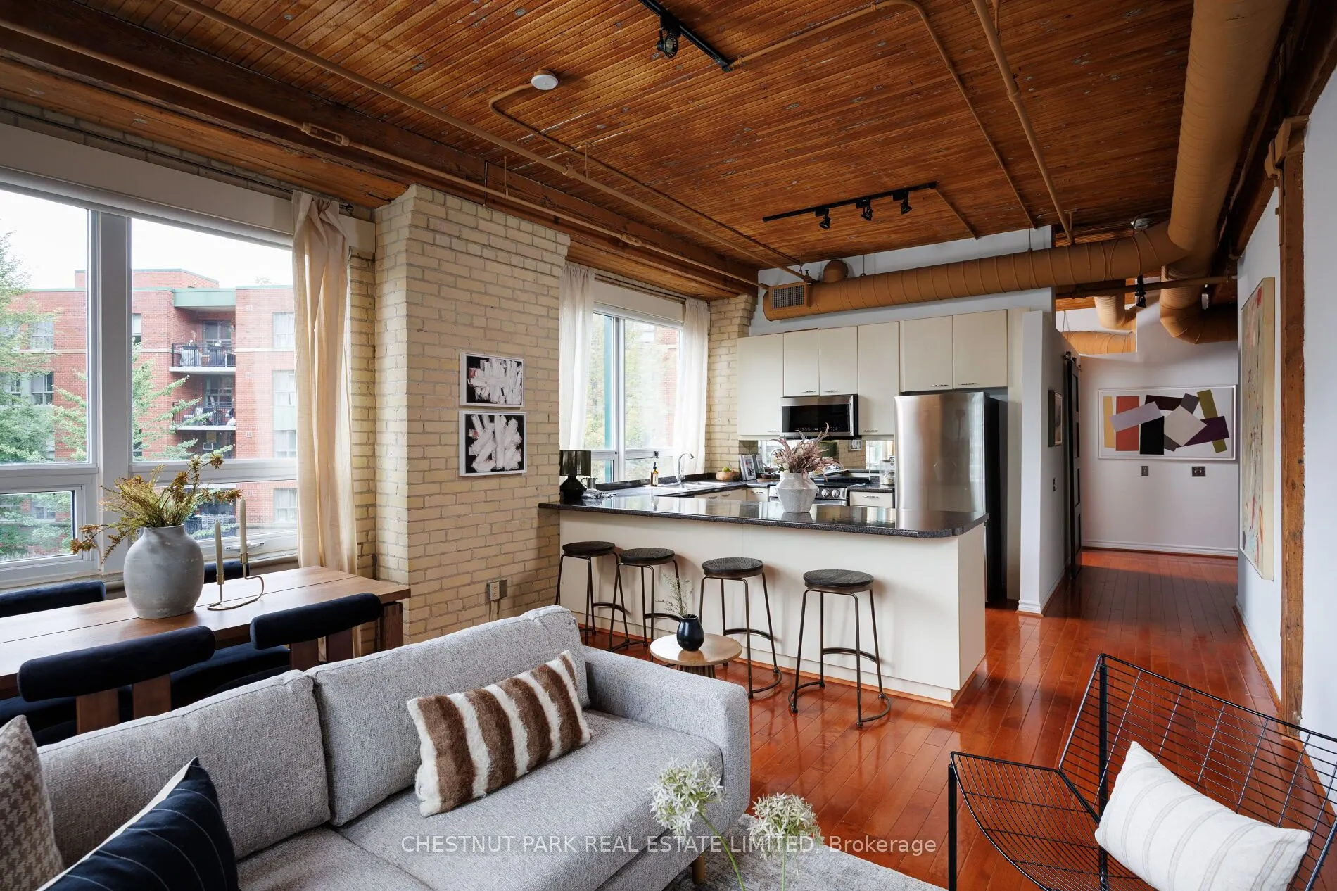 781 King Street W, #304