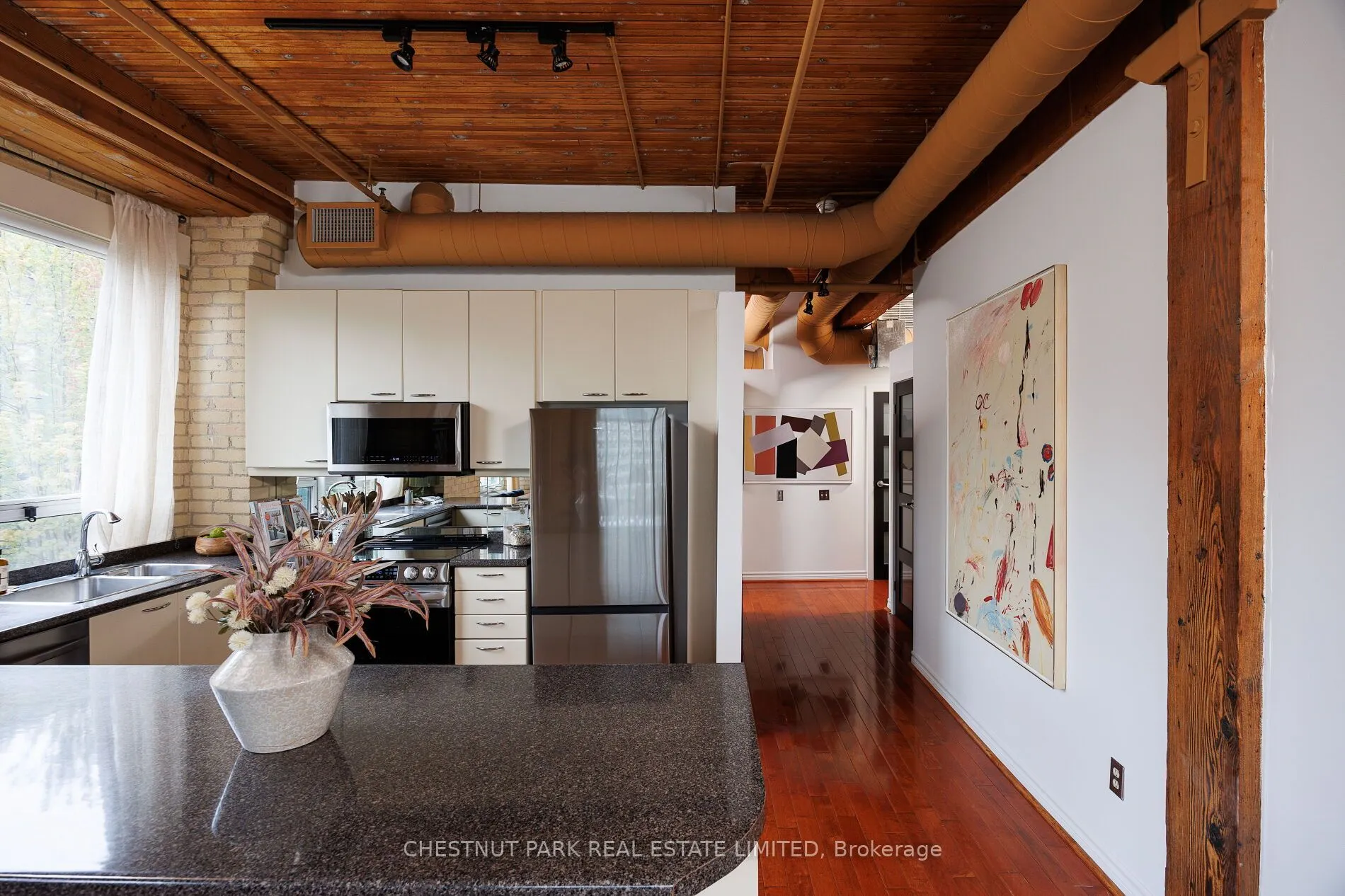 781 King Street W, #304