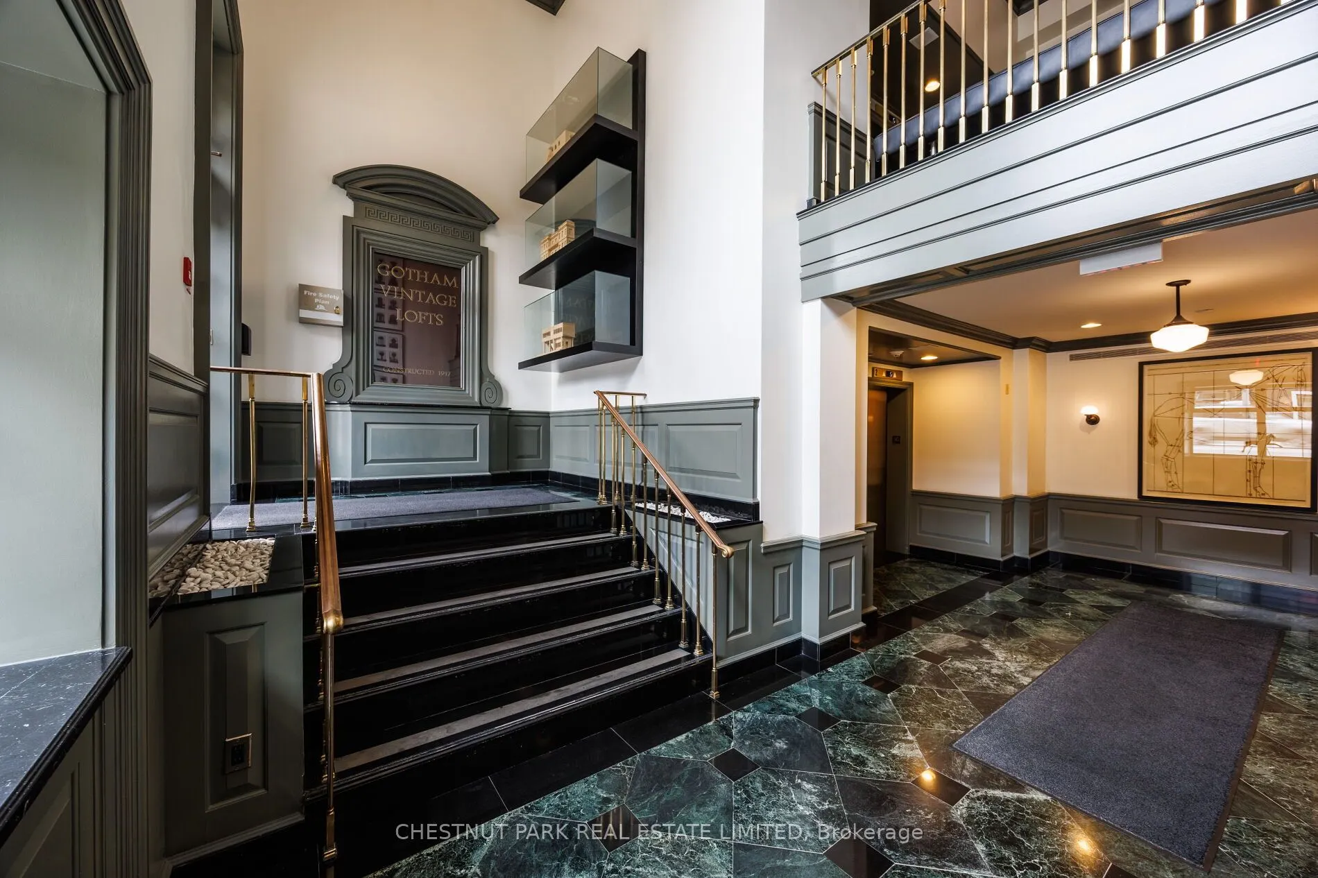 781 King Street W, #304