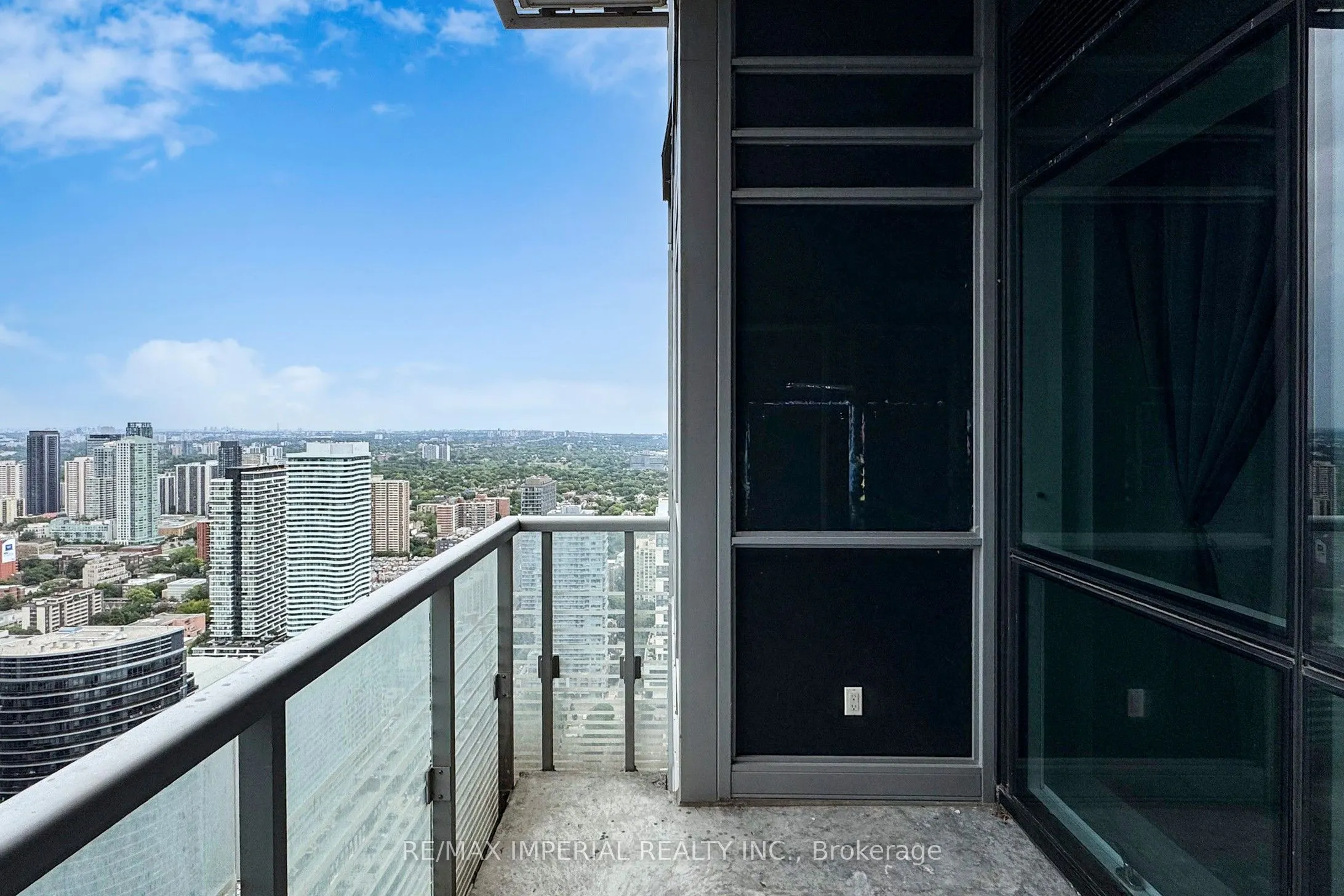 386 Yonge Street, #4801