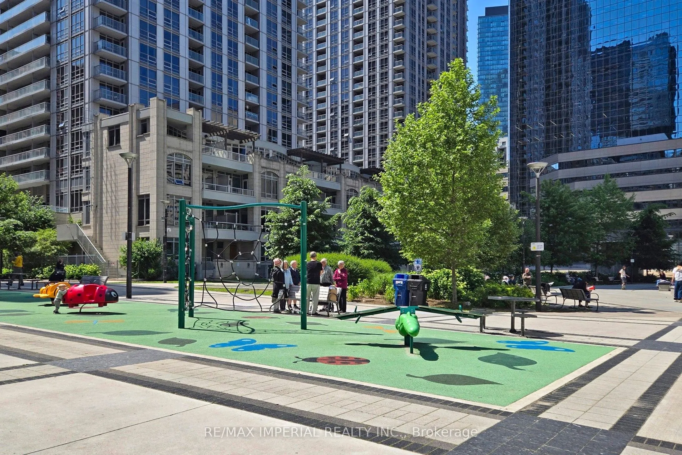 386 Yonge Street, #4801