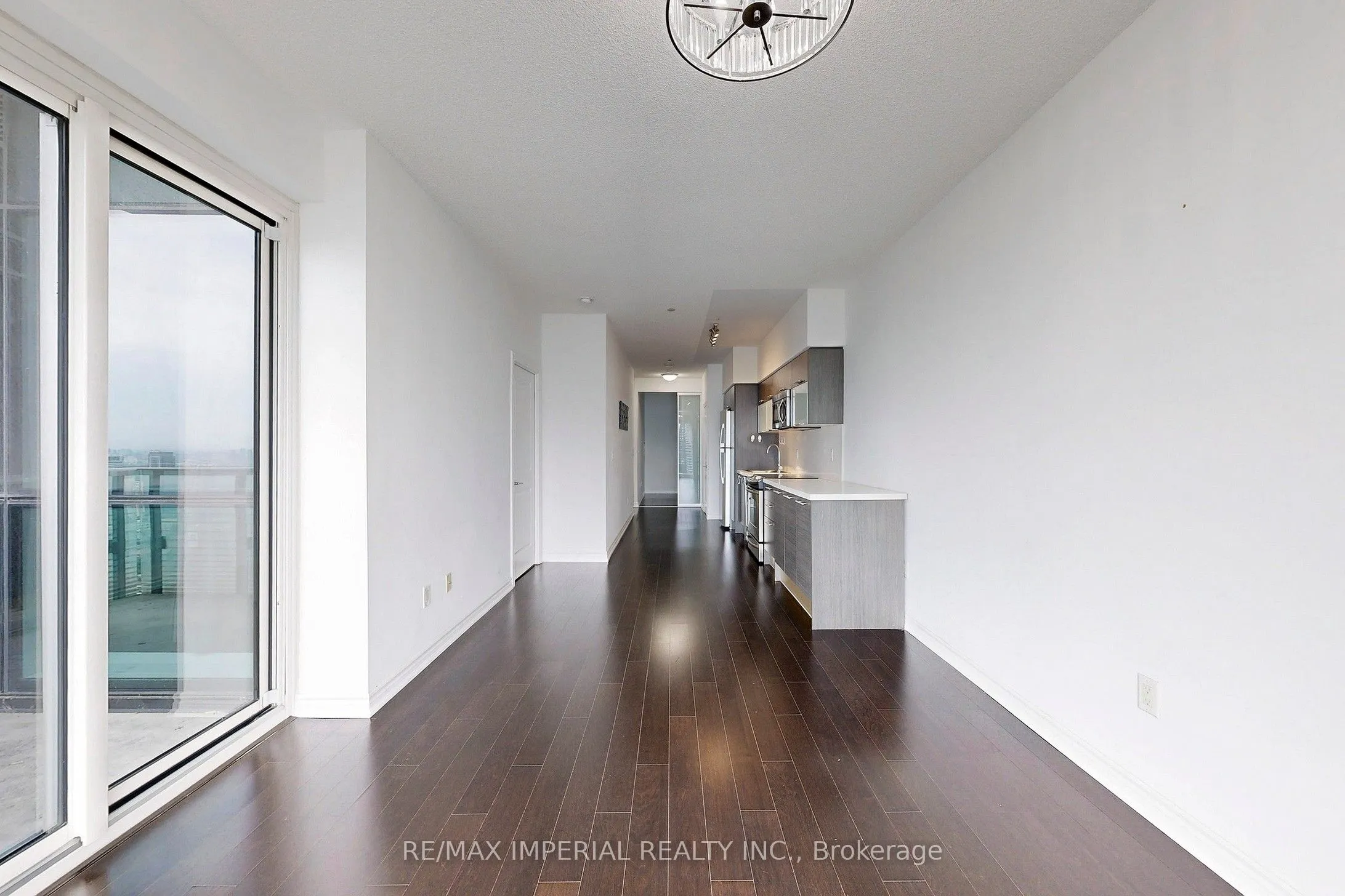 386 Yonge Street, #4801