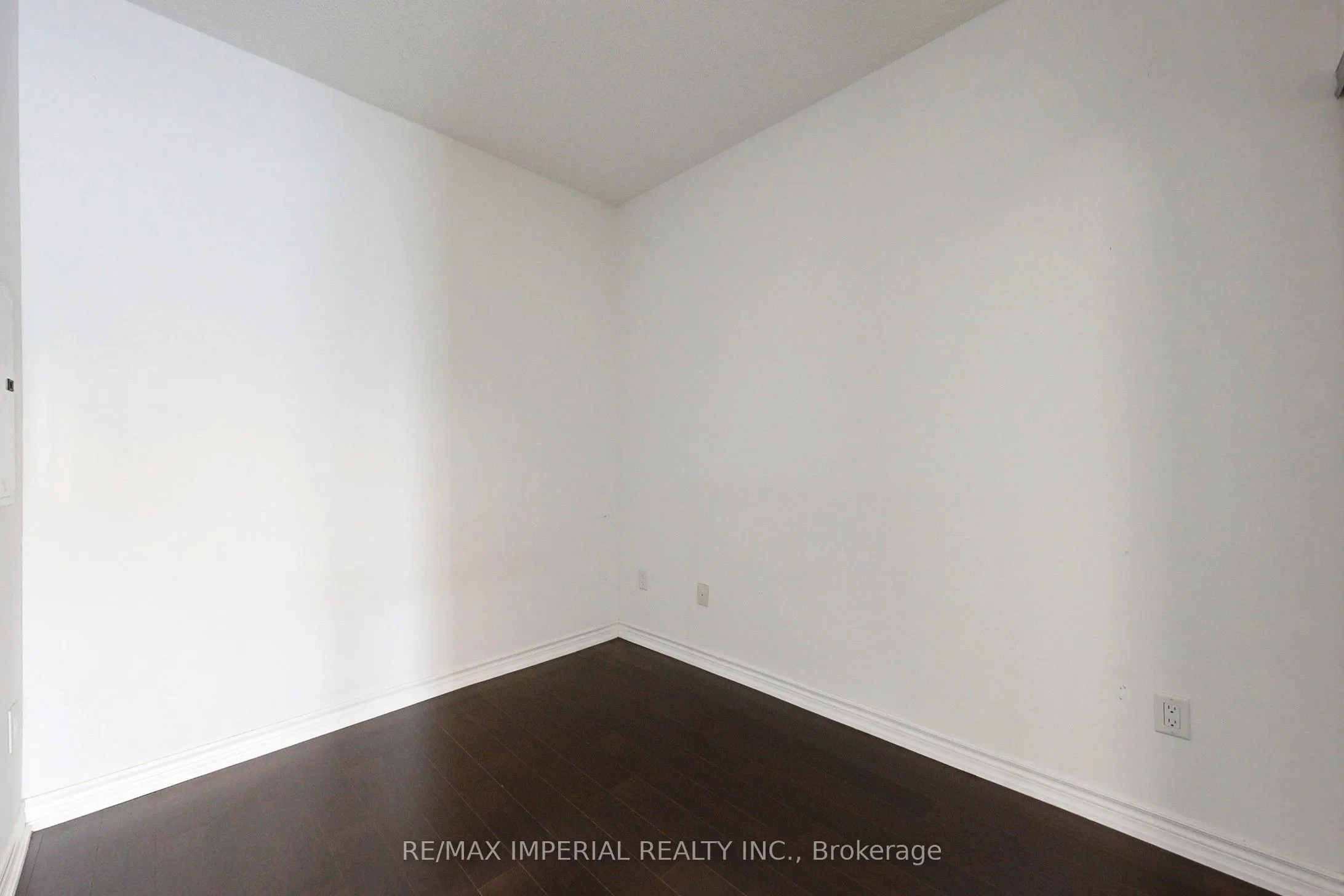 386 Yonge Street, #4801