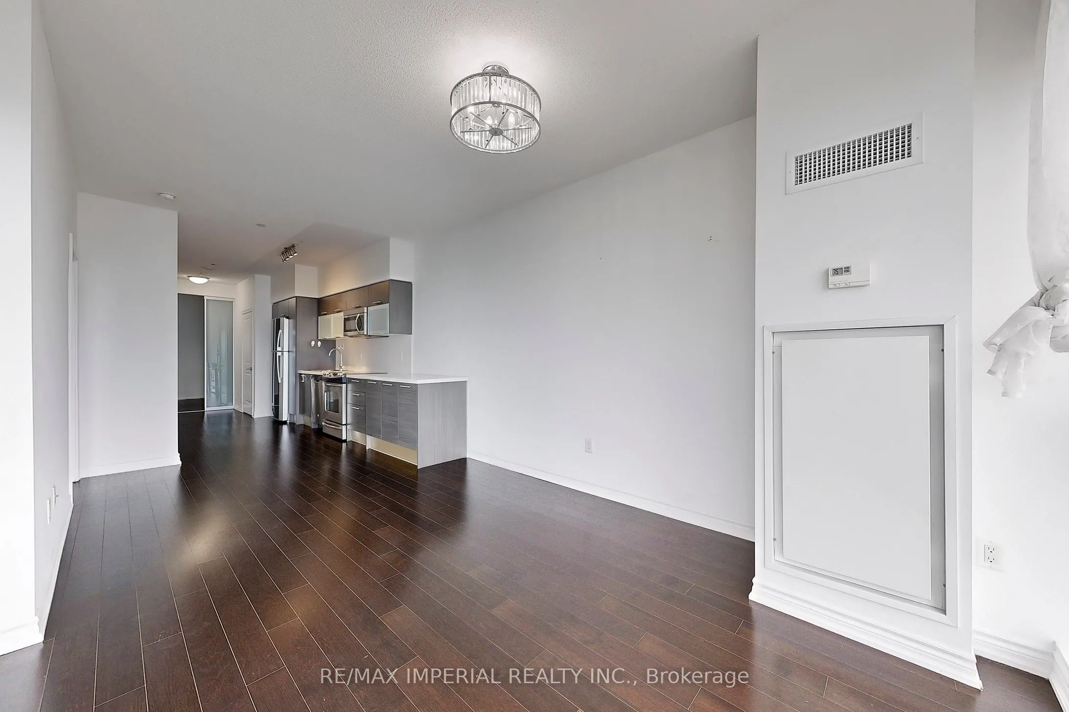 386 Yonge Street, #4801