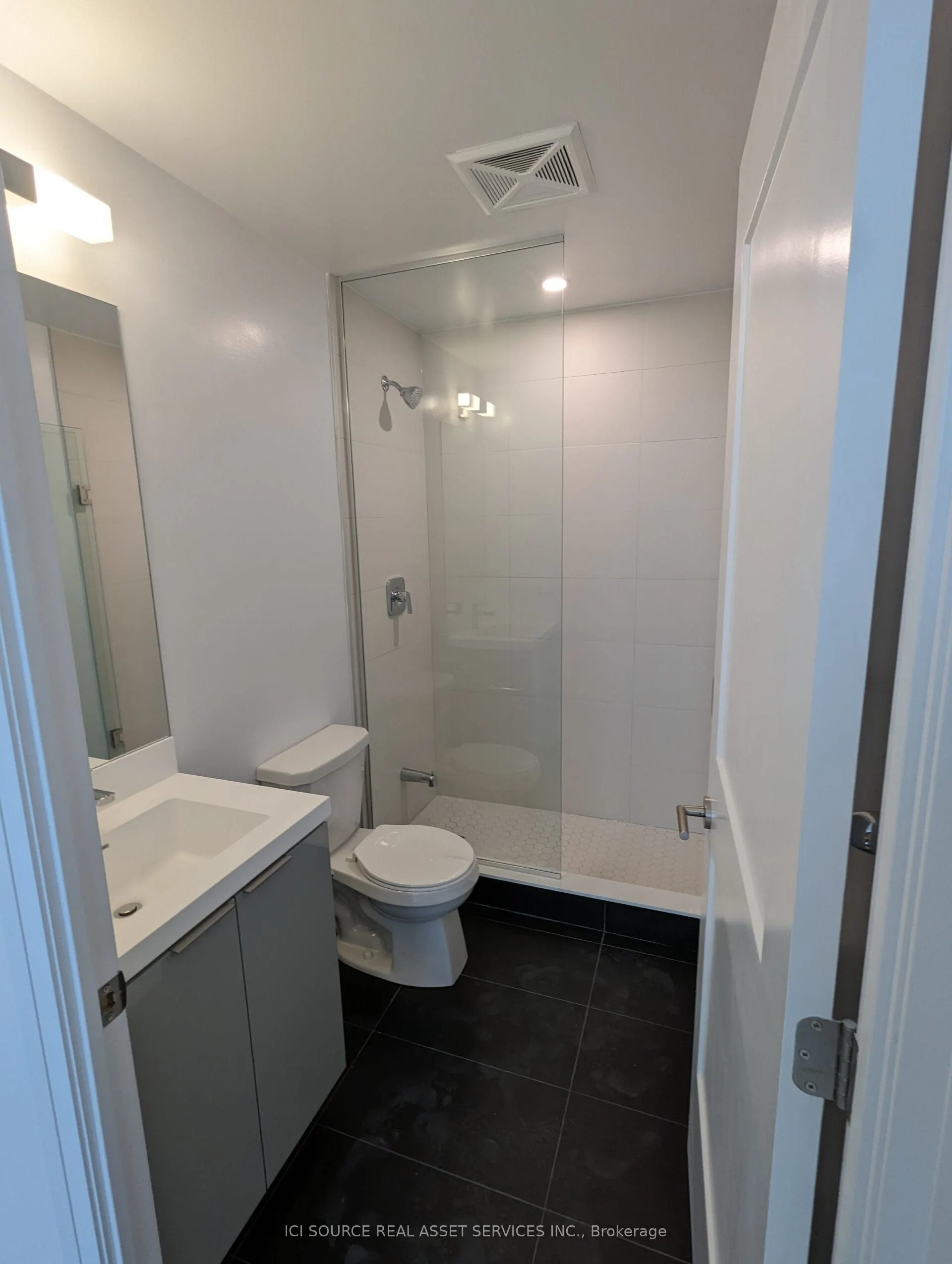 50 Dunfield Avenue, #511