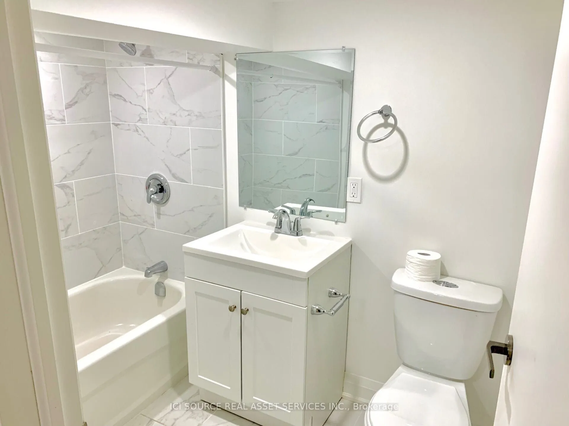 157 Huron Street, #3