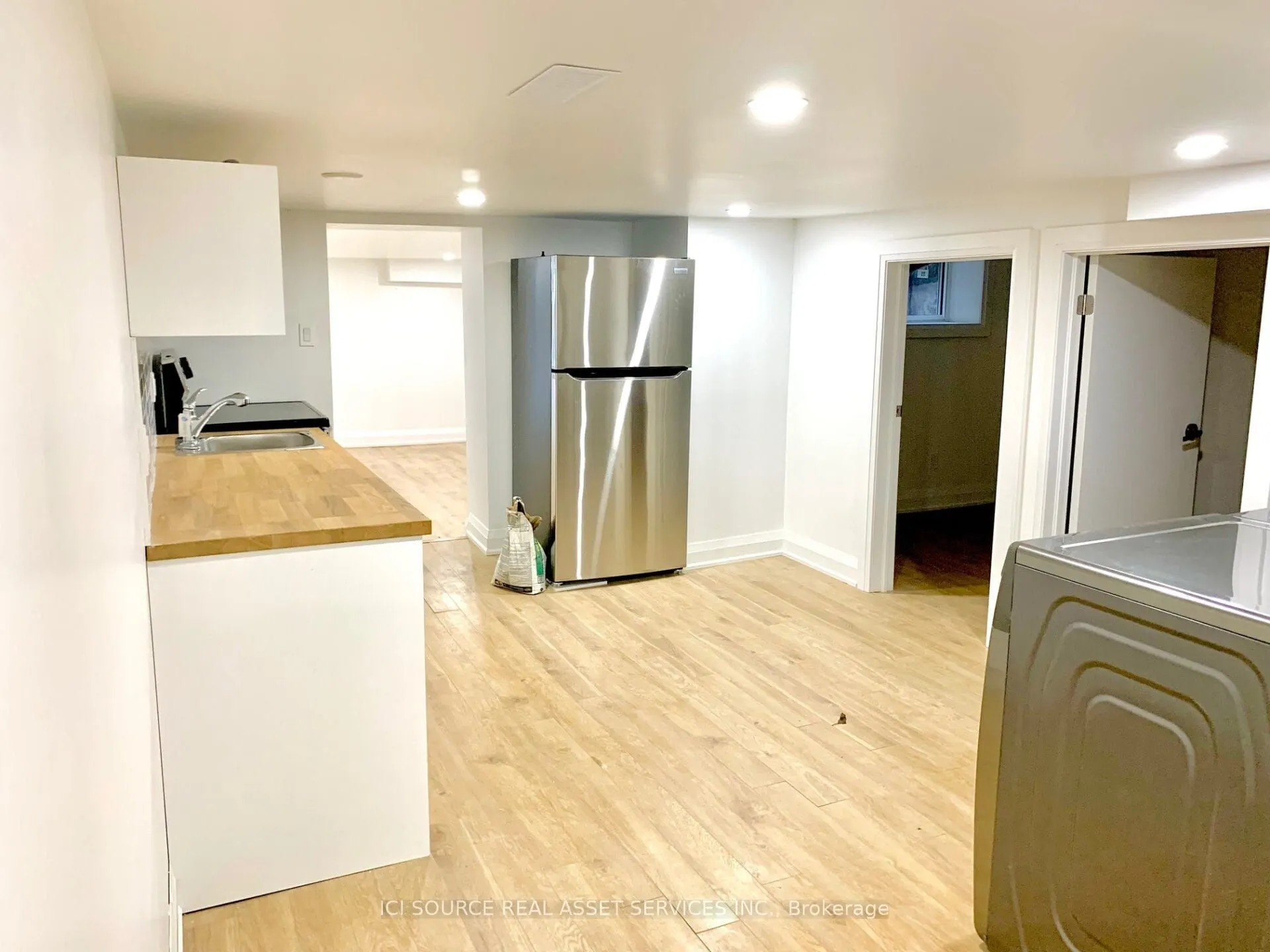 157 Huron Street, #3