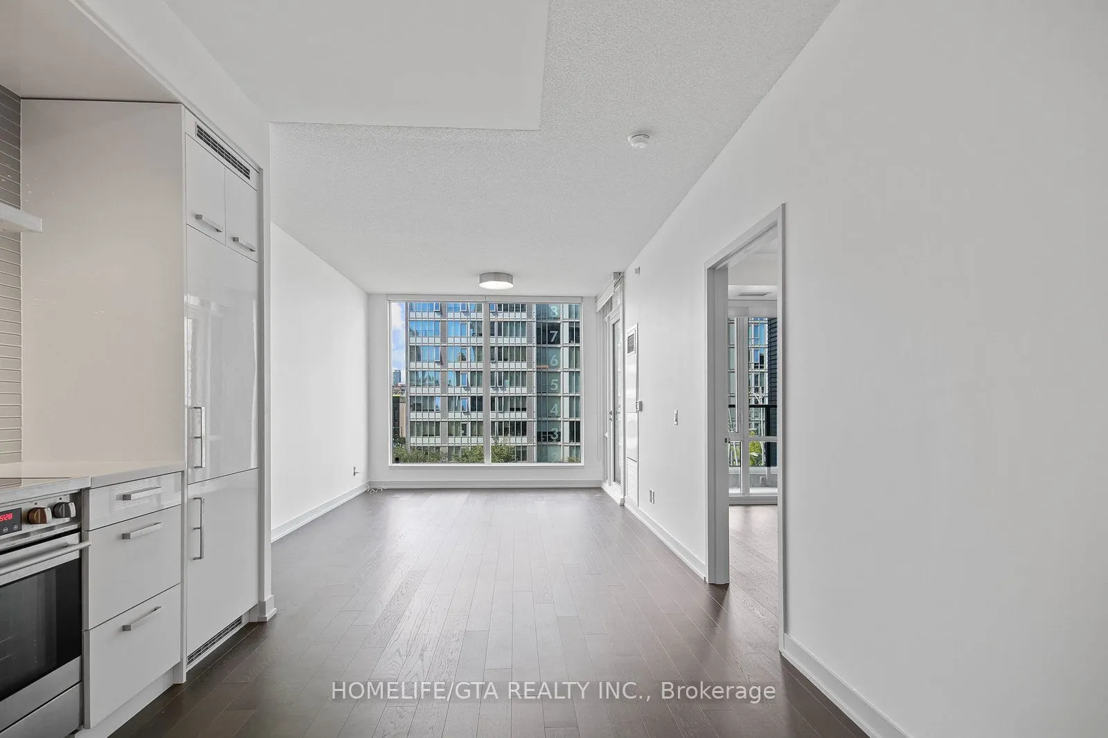455 Front Street E, #N420