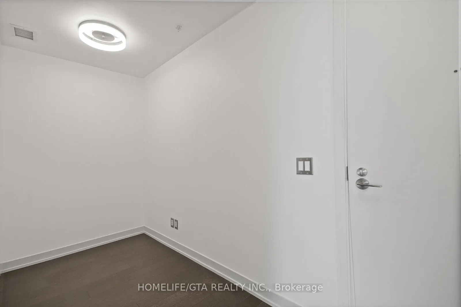 455 Front Street E, #N420