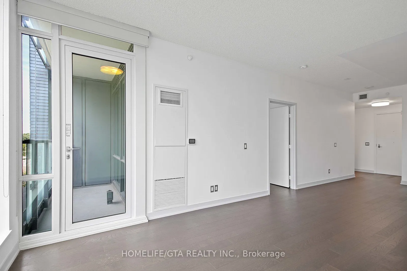 455 Front Street E, #N420