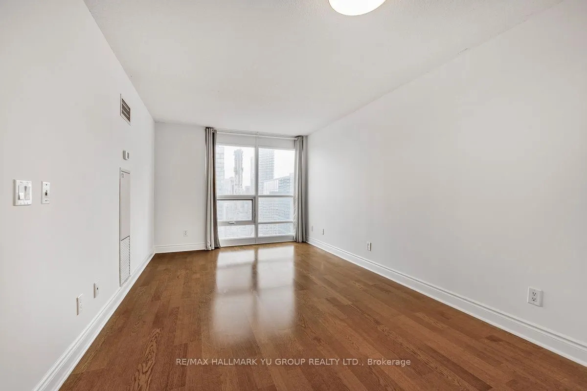 763 Bay Street, #4101