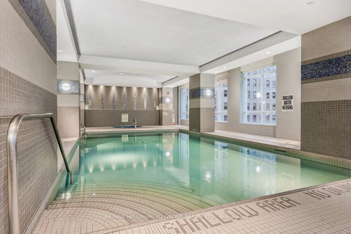 763 Bay Street, #4101