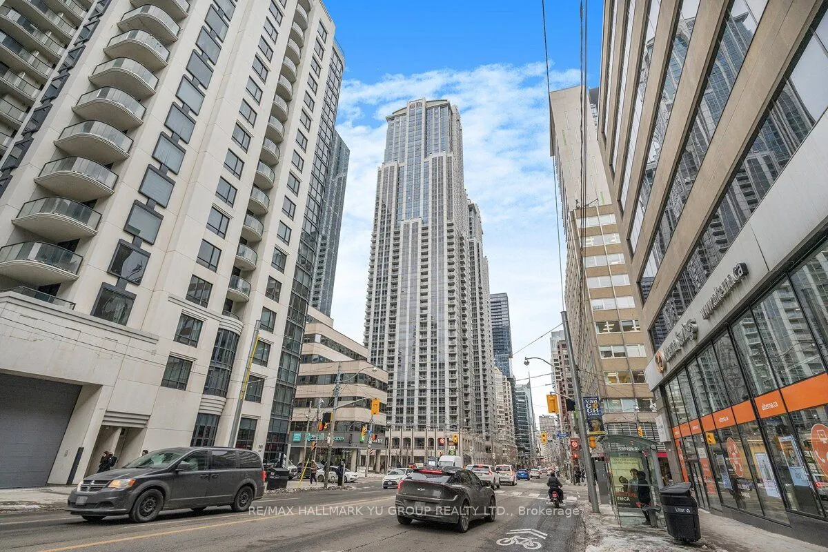 763 Bay Street, #4101