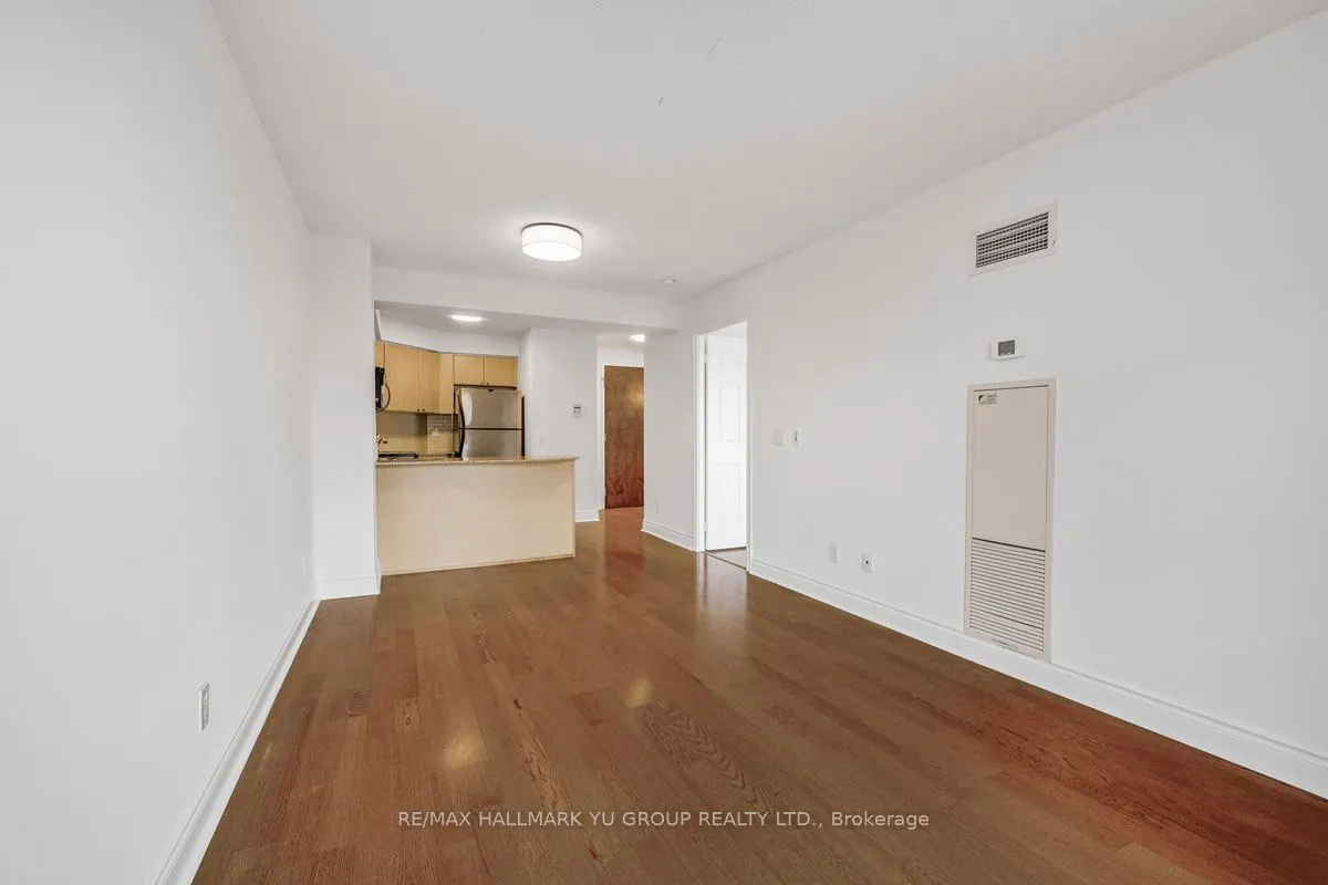 763 Bay Street, #4101