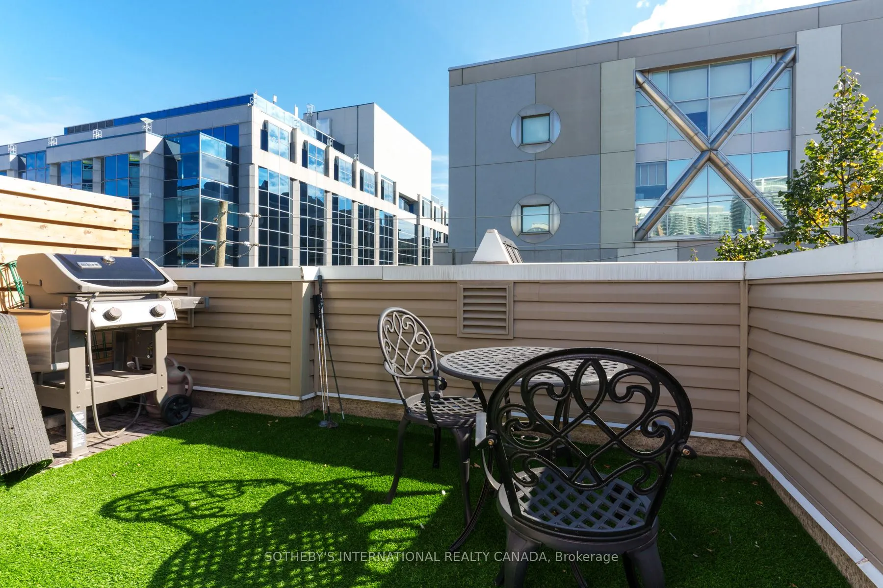 100 Strachan Avenue, #607