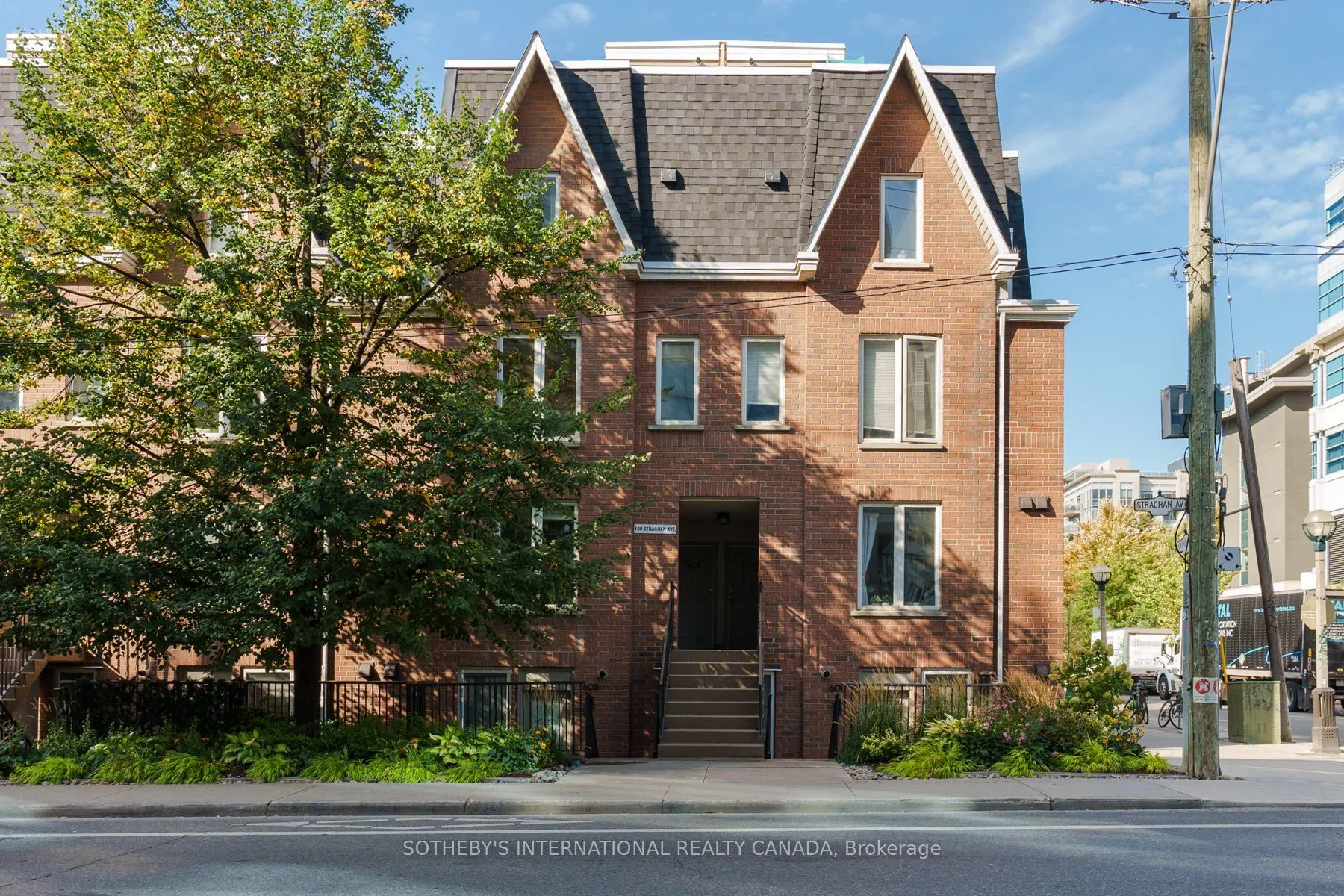 100 Strachan Avenue, #607