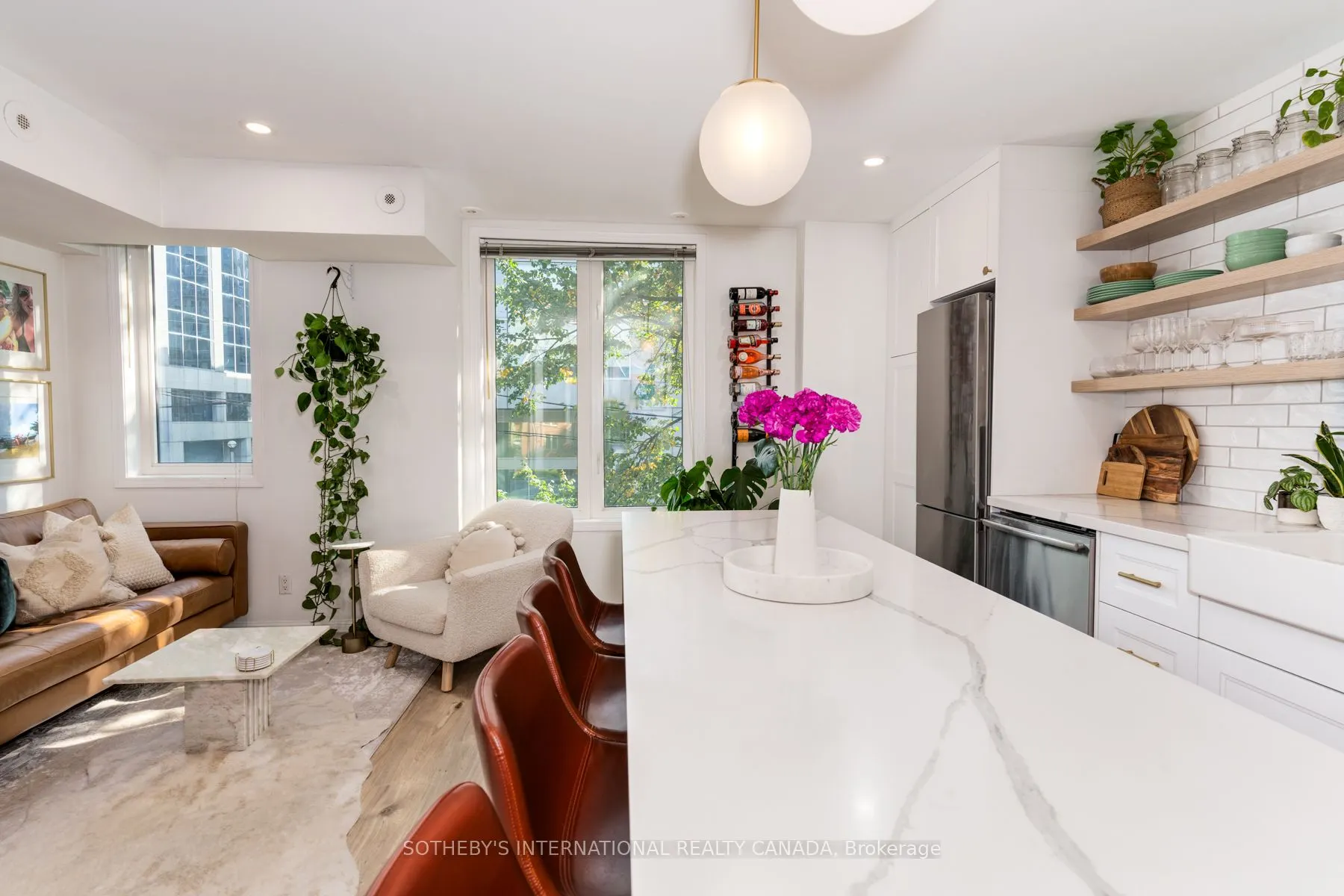100 Strachan Avenue, #607
