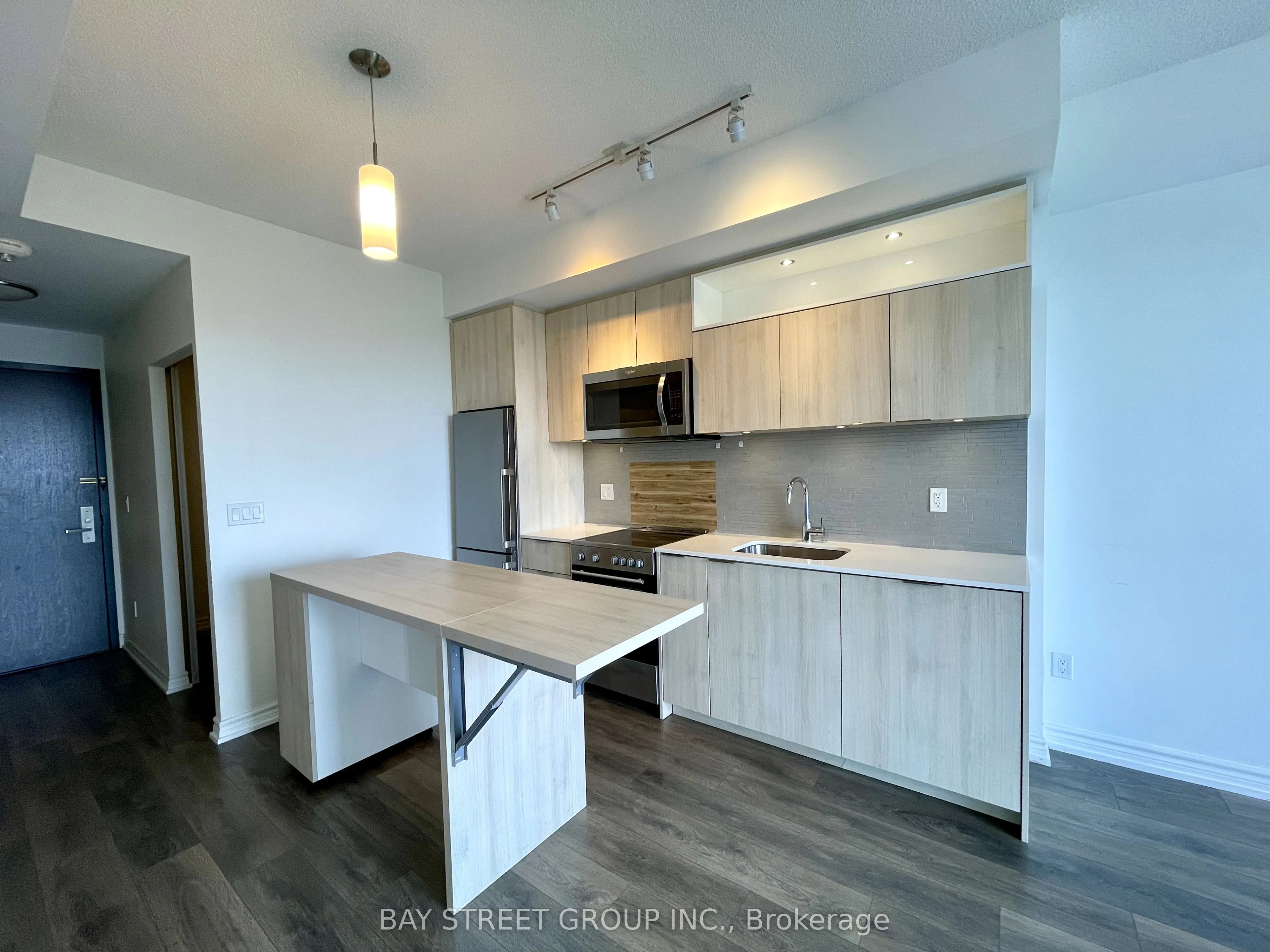 50 Forest Manor Road, #1104