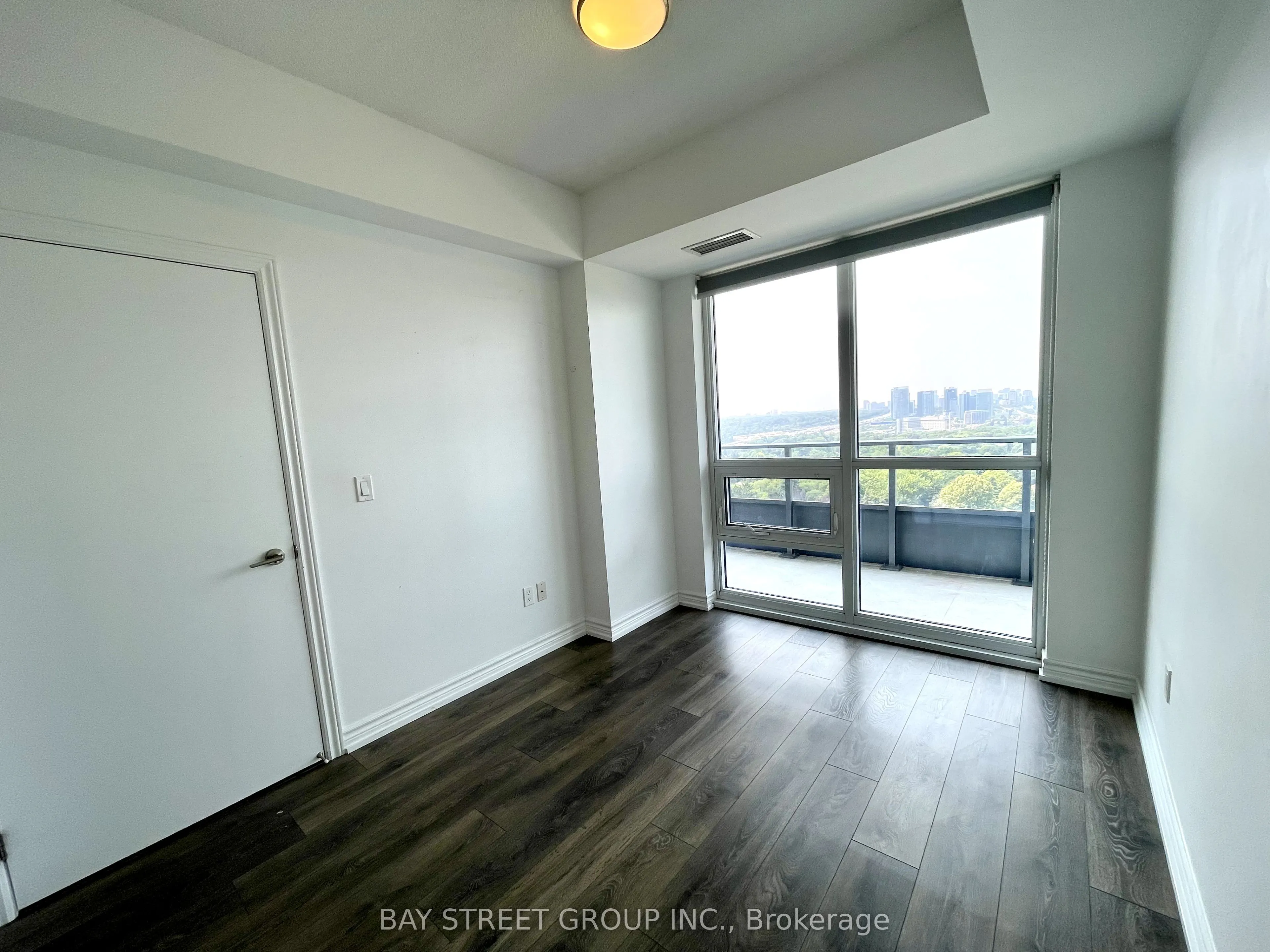 50 Forest Manor Road, #1104