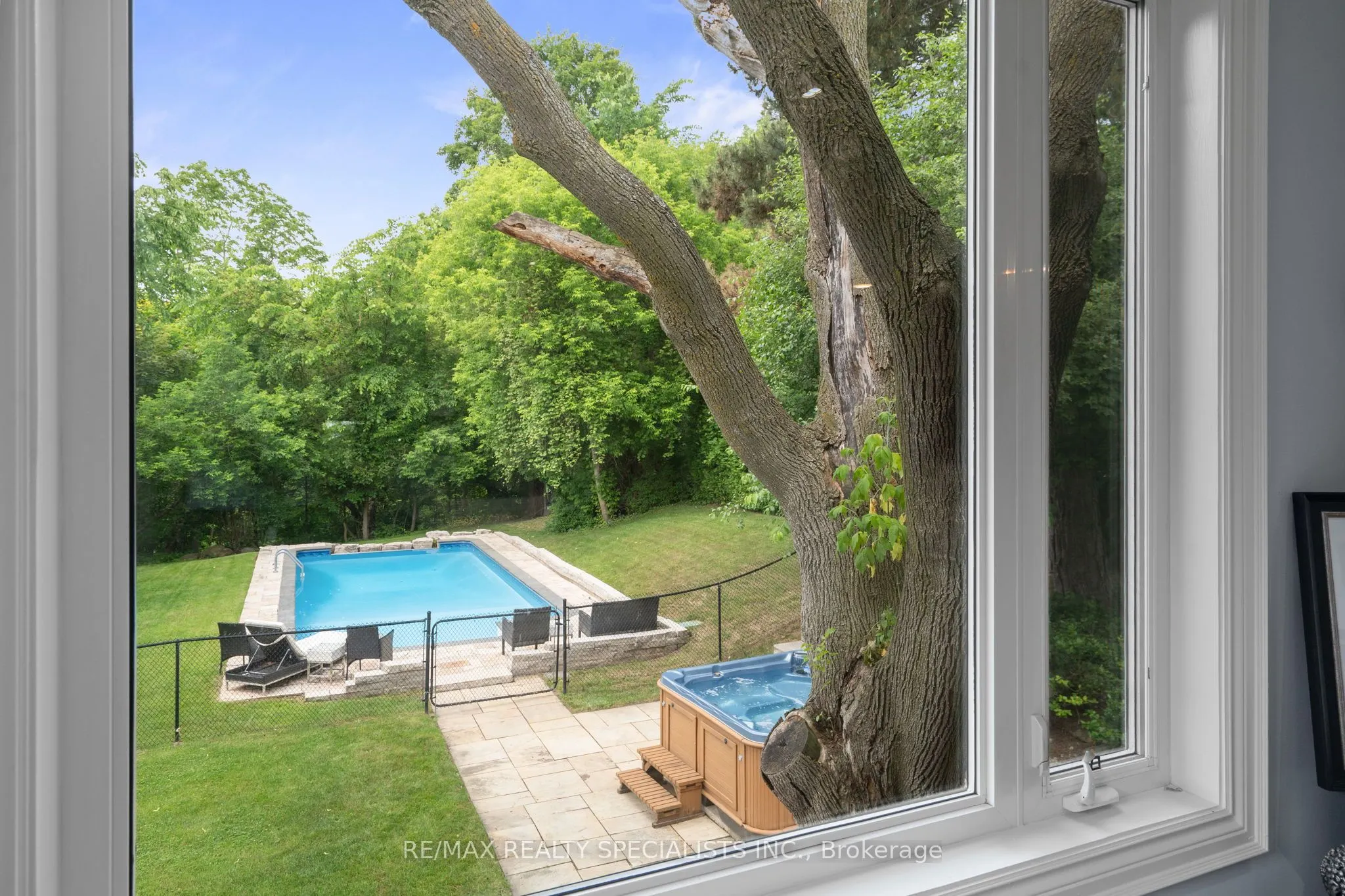 42 Heathview Avenue