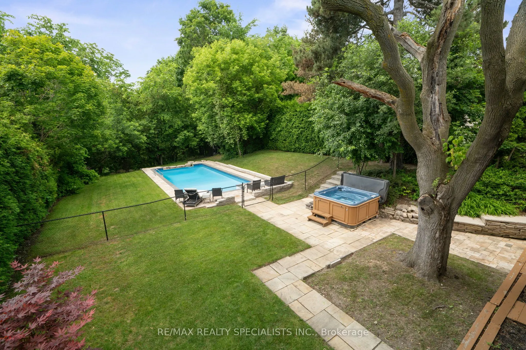 42 Heathview Avenue