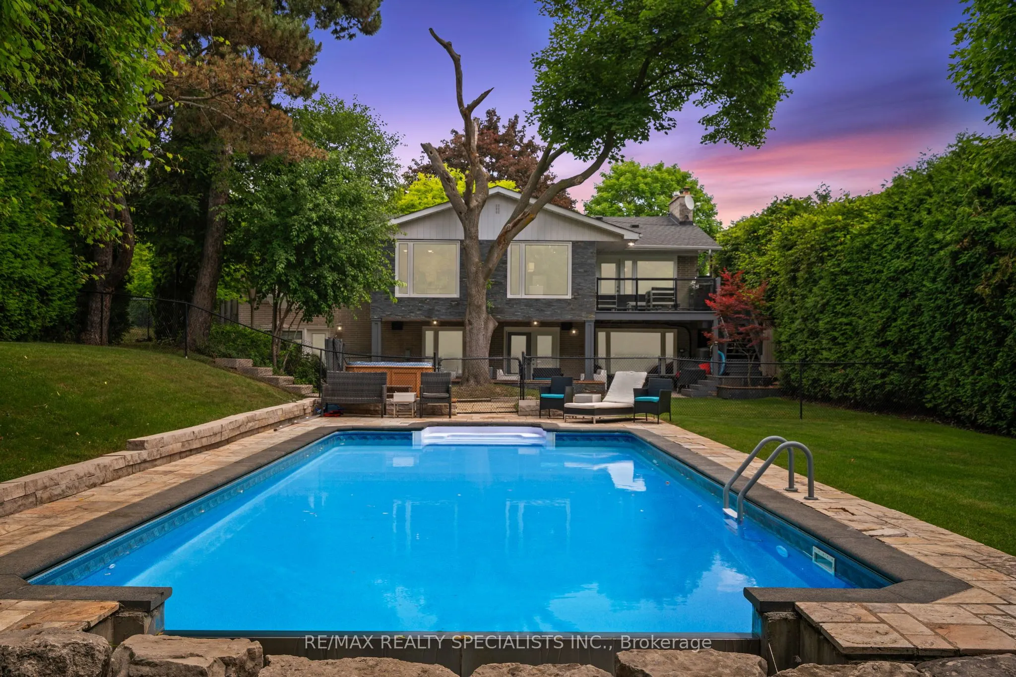 42 Heathview Avenue