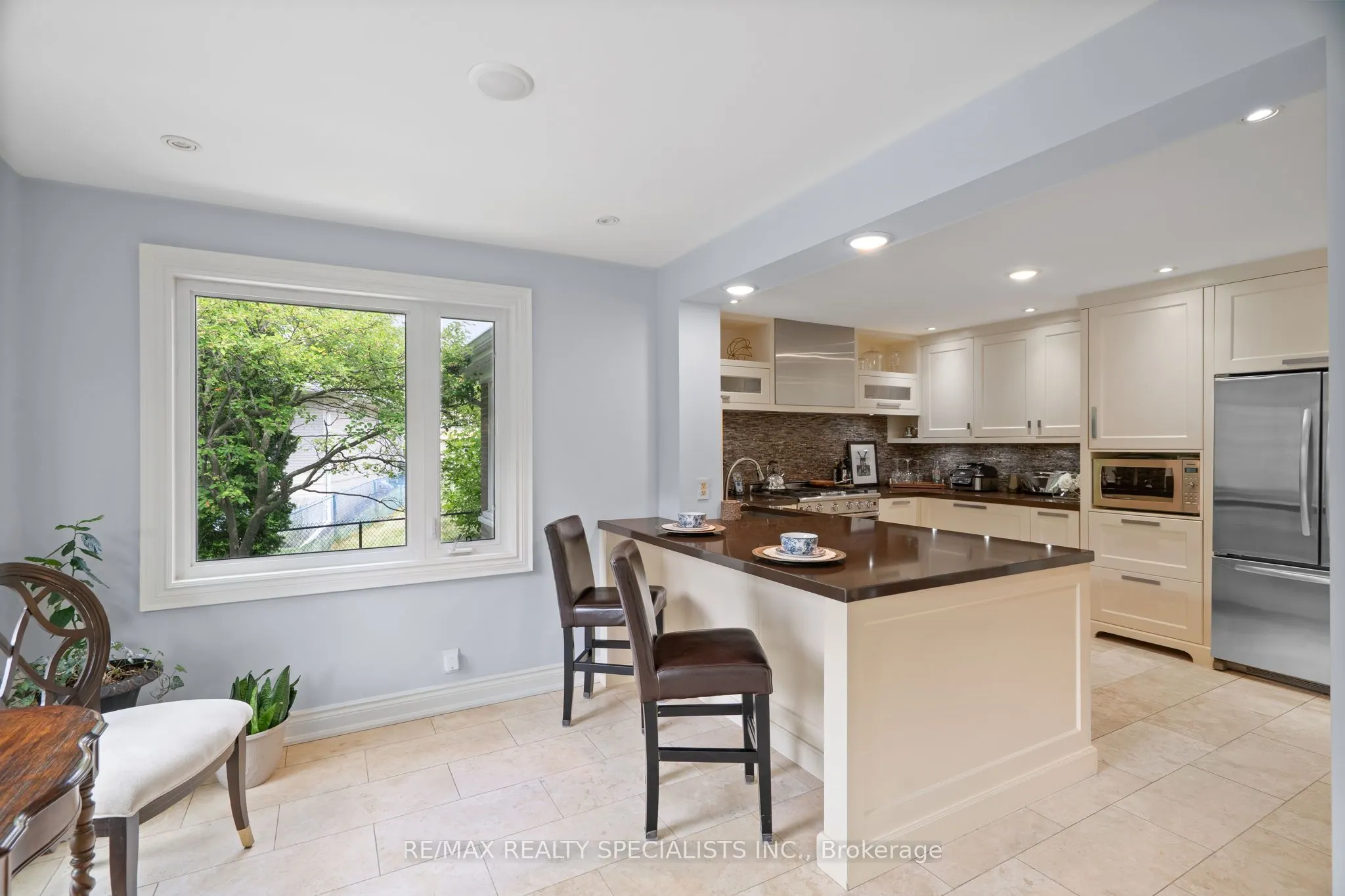 42 Heathview Avenue