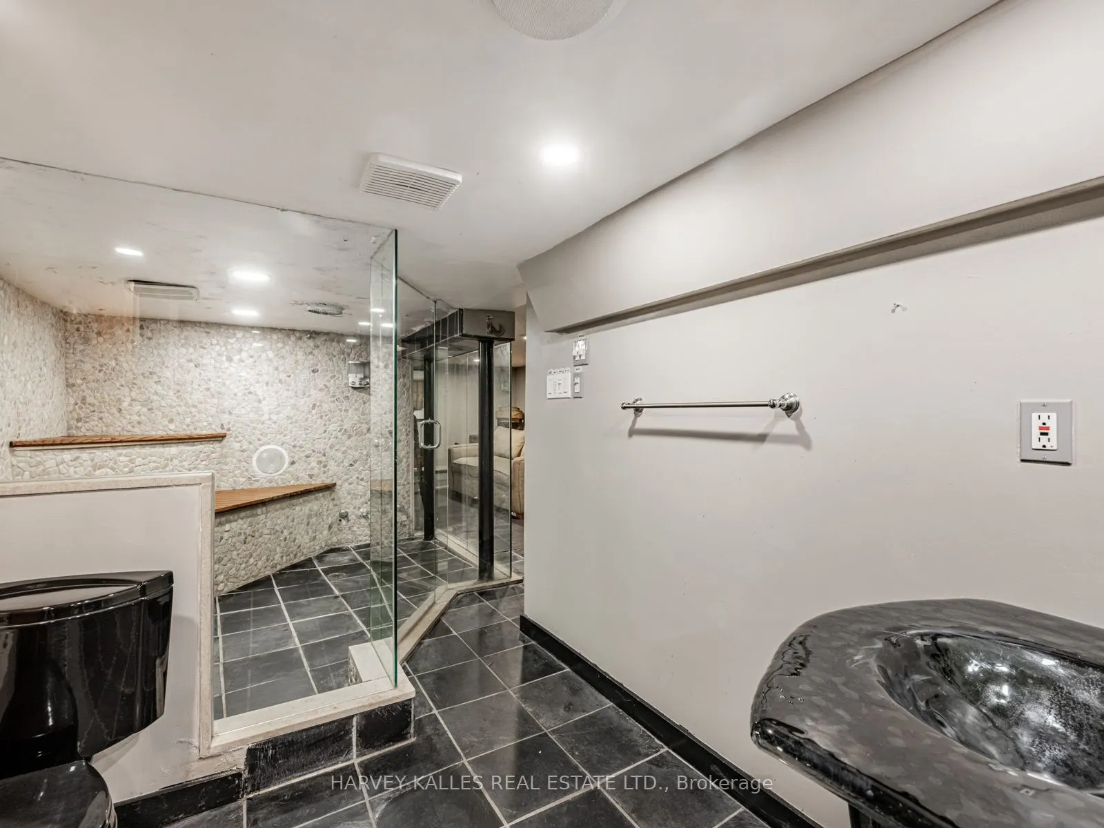 329 Glen Road