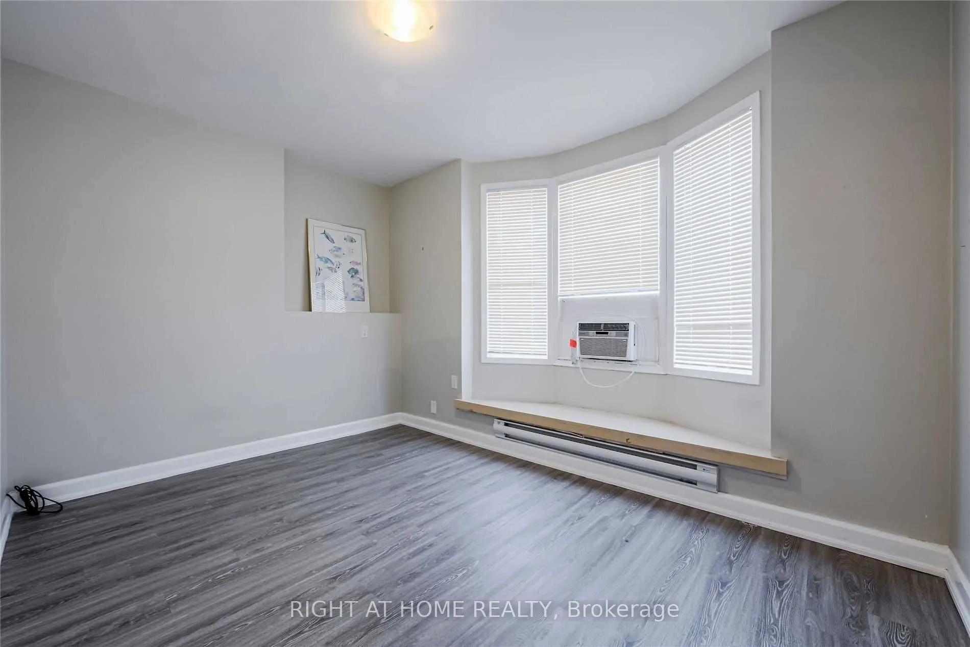 1 London Street, #2nd Floor