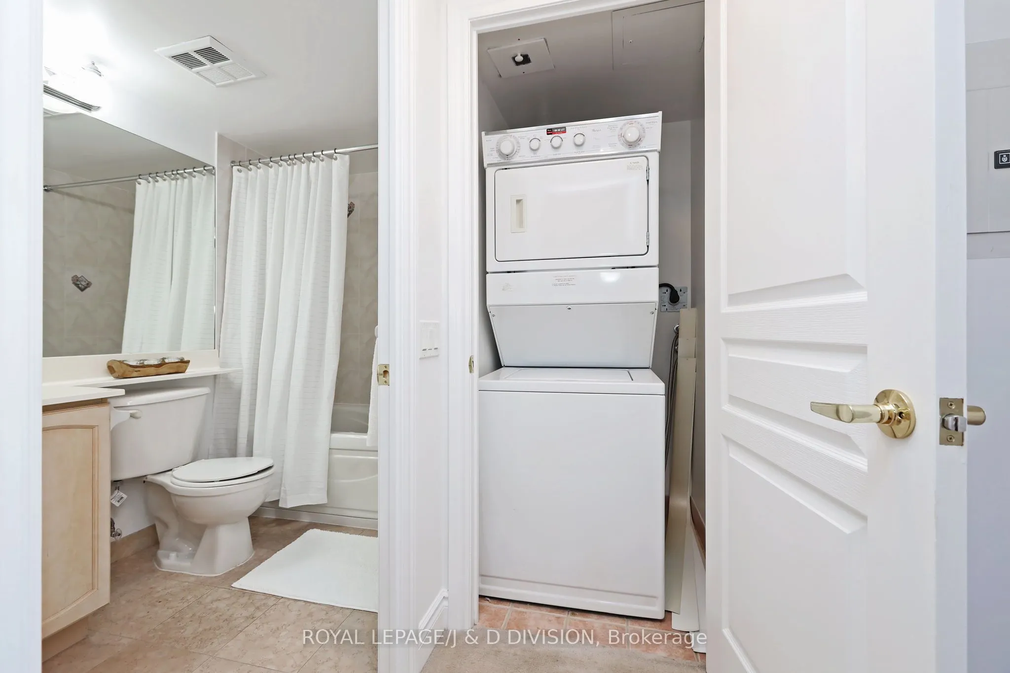 15 Northtown Way, #923