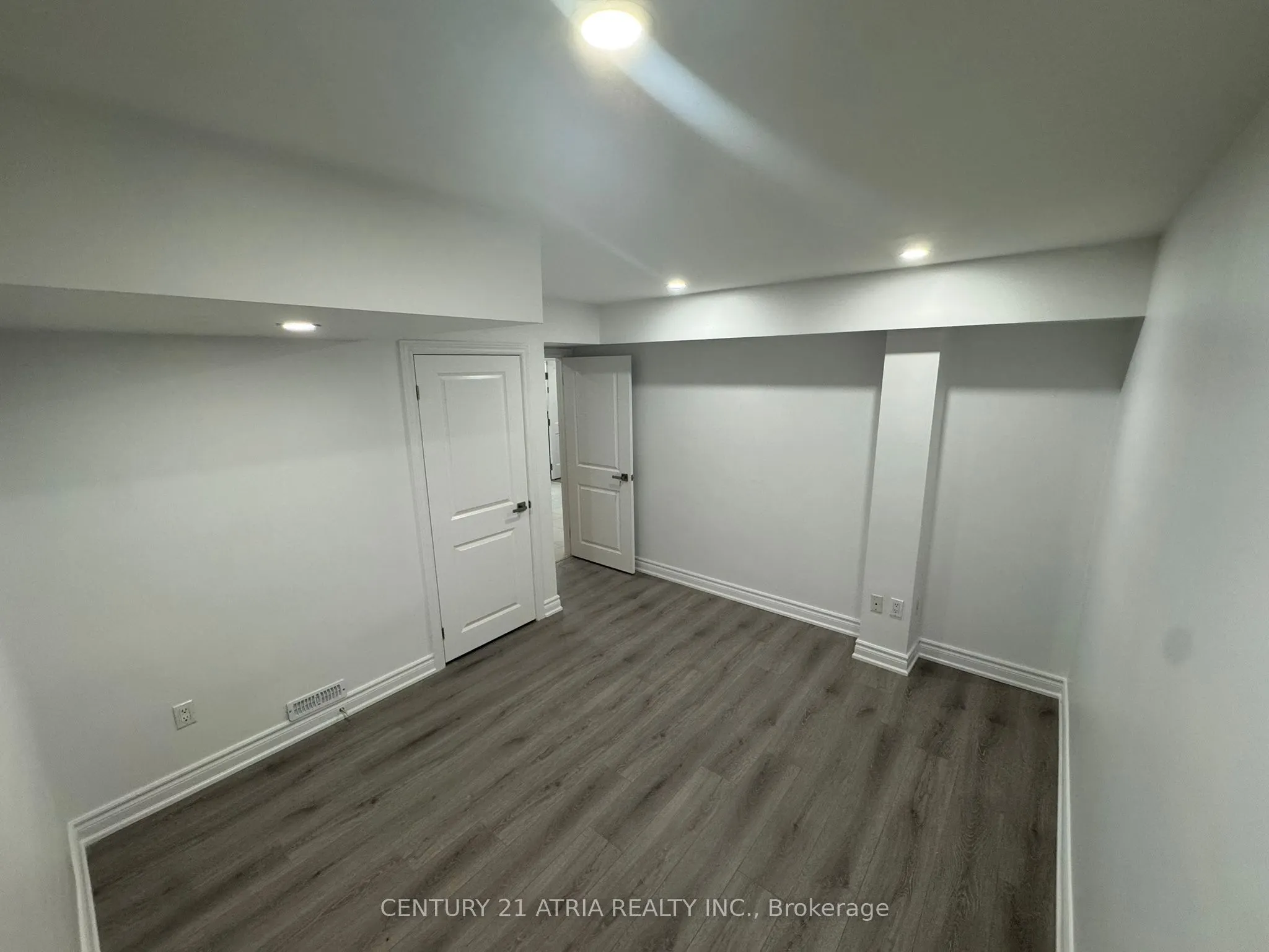 23 Argonne Crescent