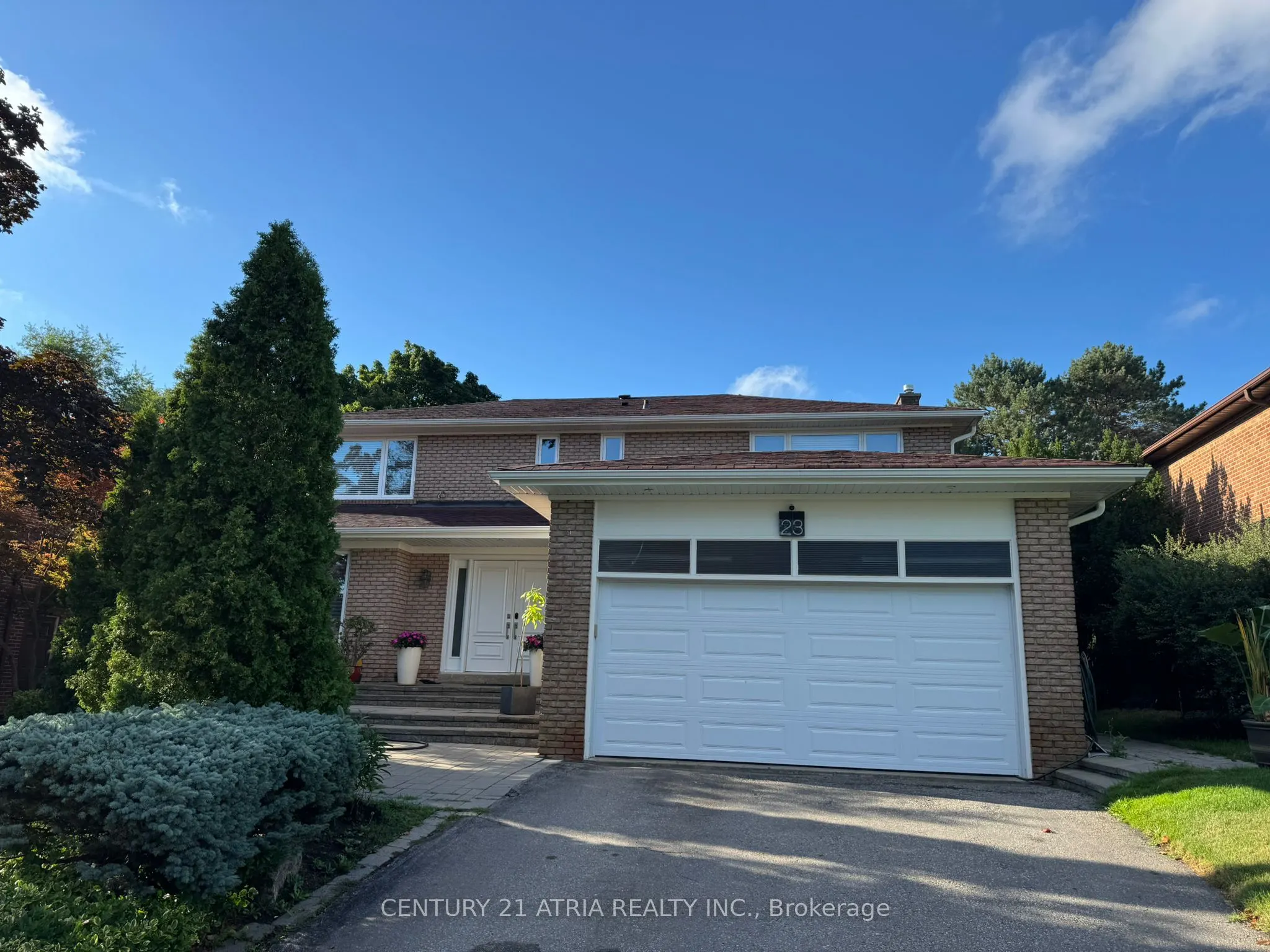 23 Argonne Crescent
