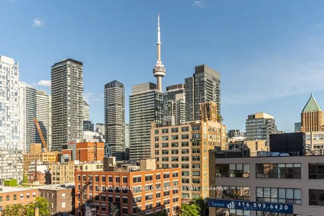 438 Richmond Street W, #916