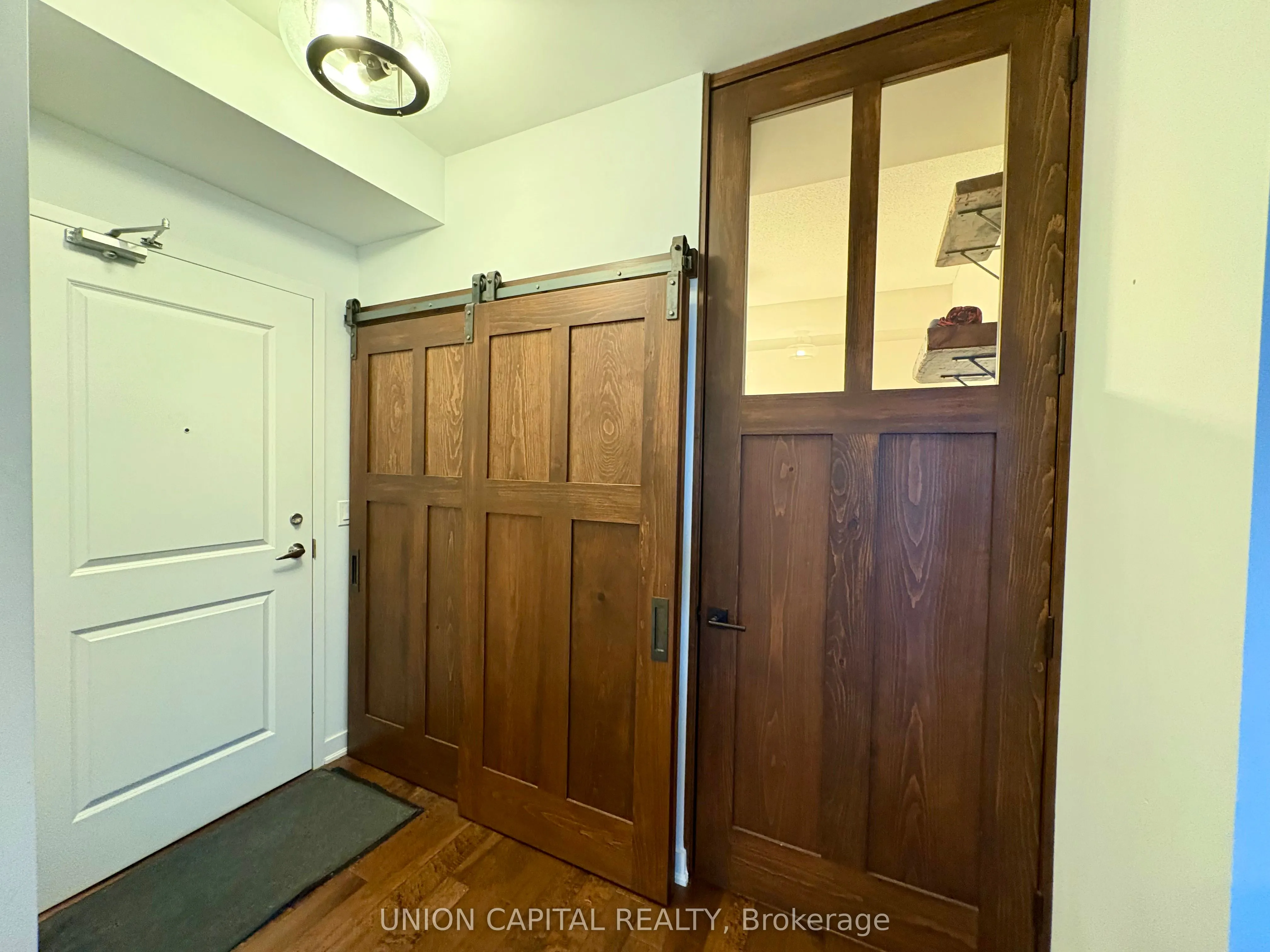 628 Fleet Street, #1006