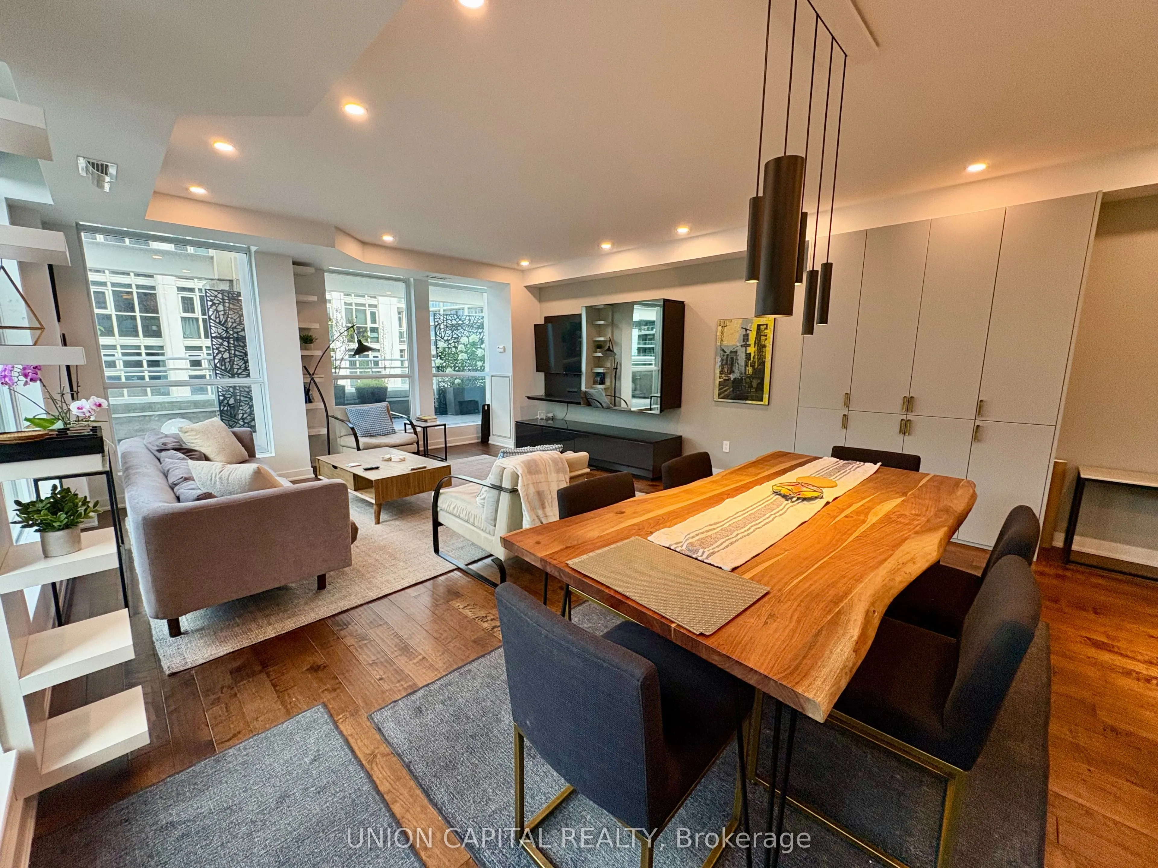 628 Fleet Street, #1006