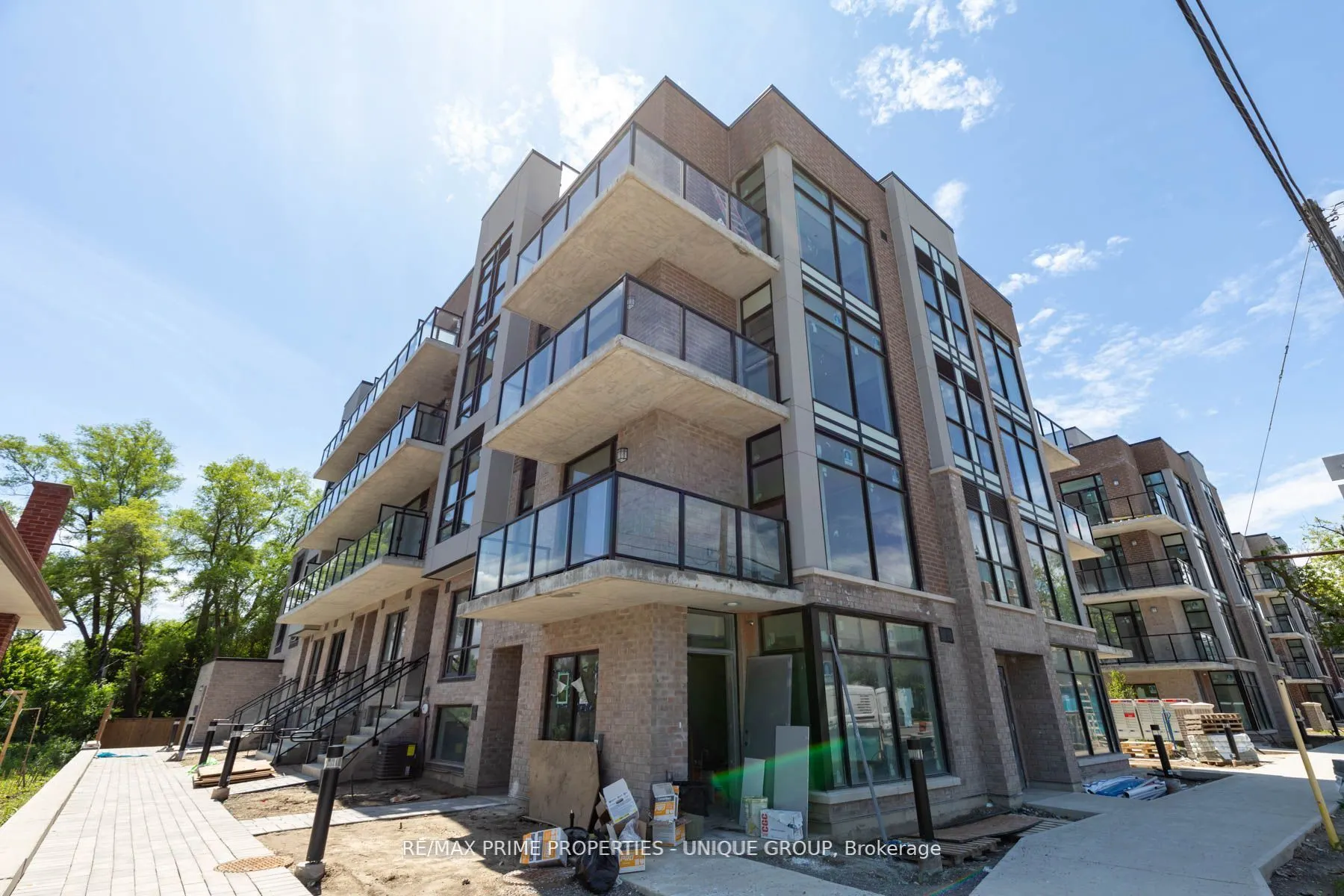 851 Sheppard Avenue W, #43