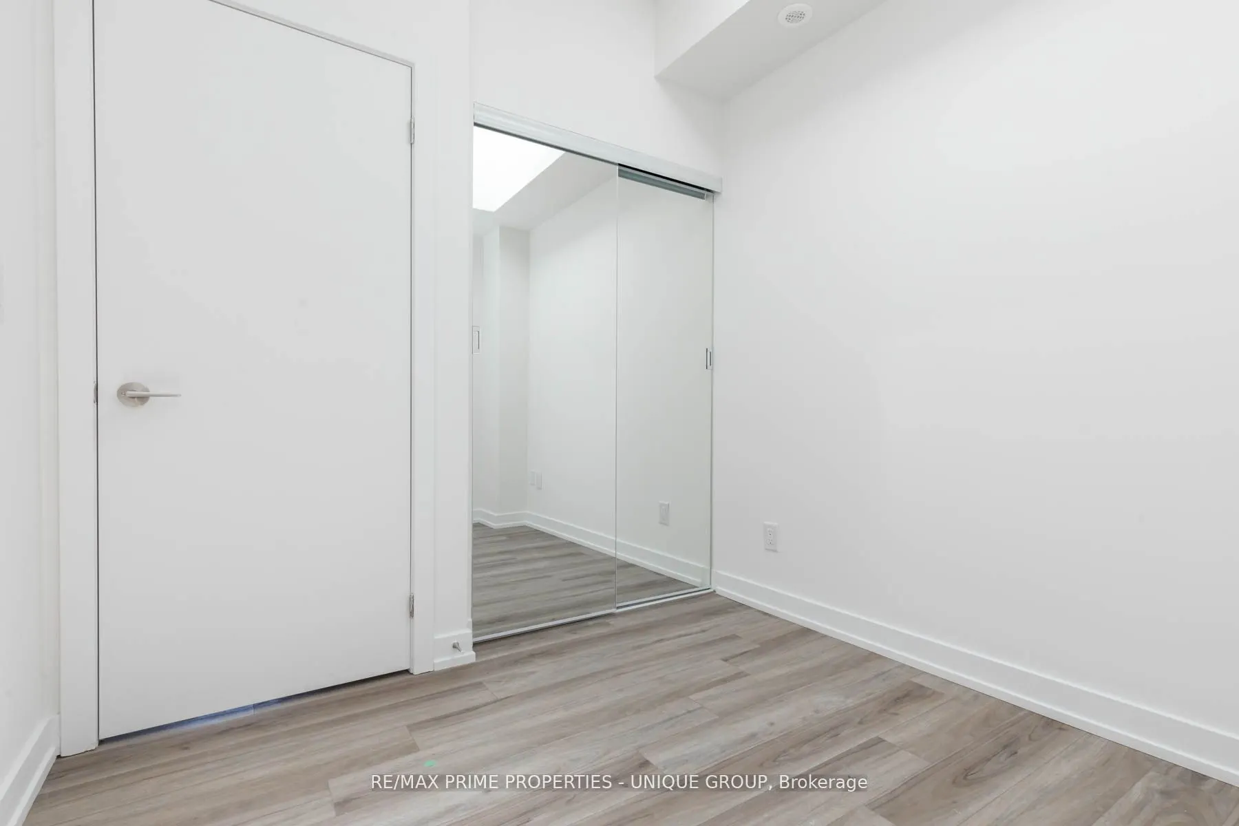 851 Sheppard Avenue W, #43