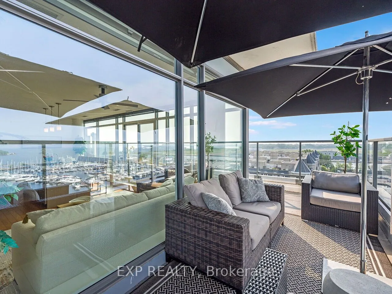 90 Stadium Road S, #911