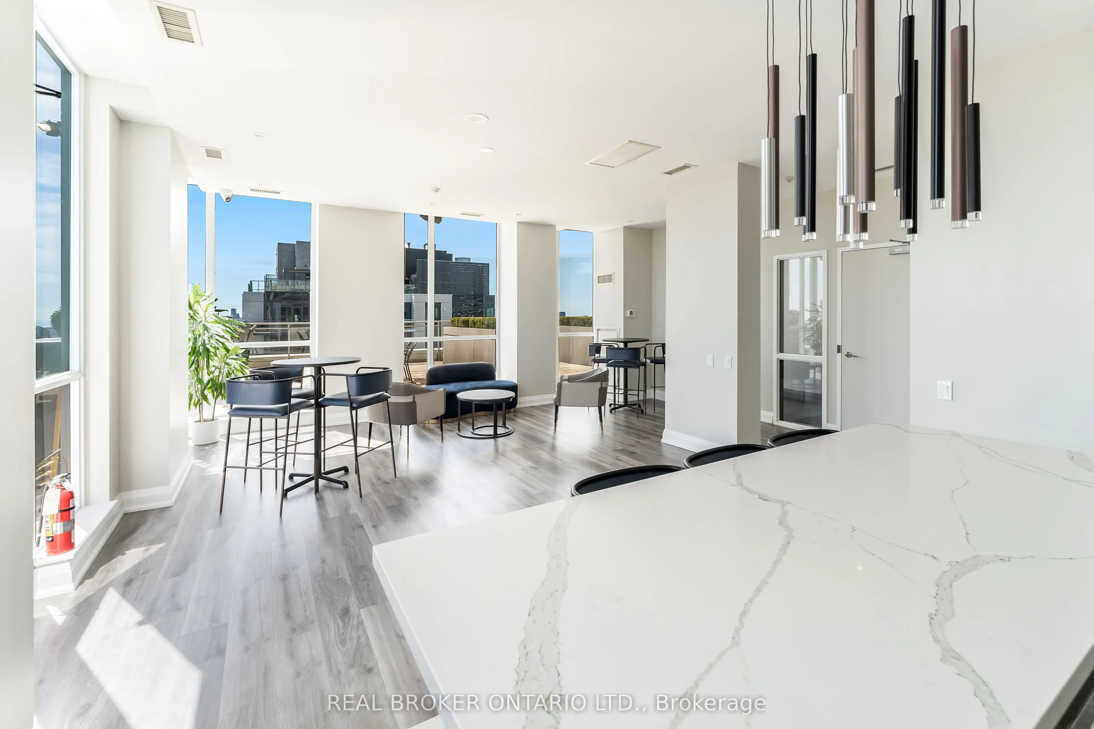 83 Redpath Avenue, #1509