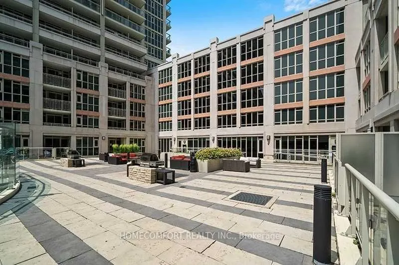 38 Grand Magazine Street, #2041