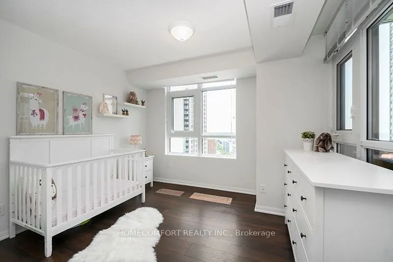 38 Grand Magazine Street, #2041