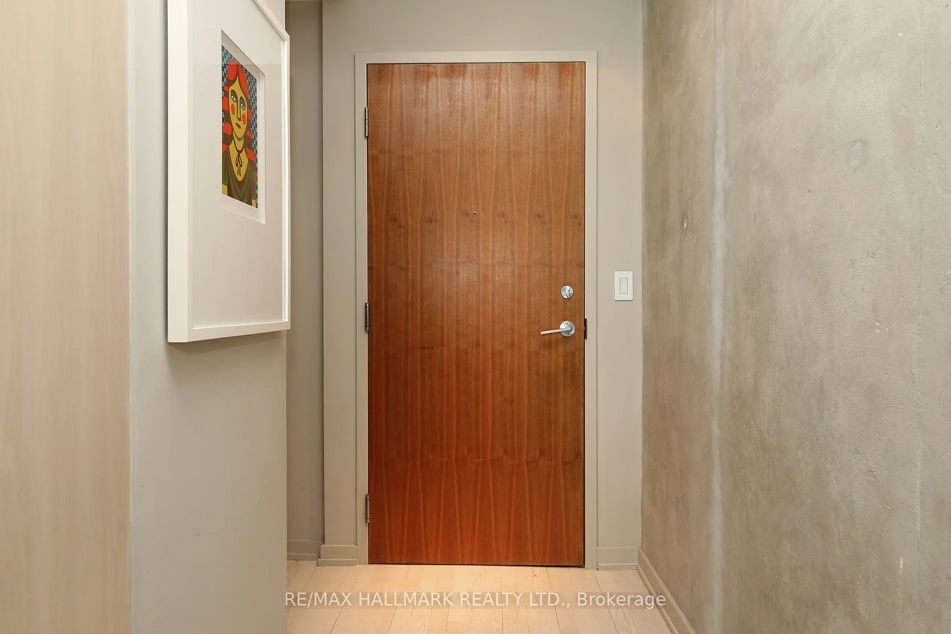 33 Lombard Street, #2406
